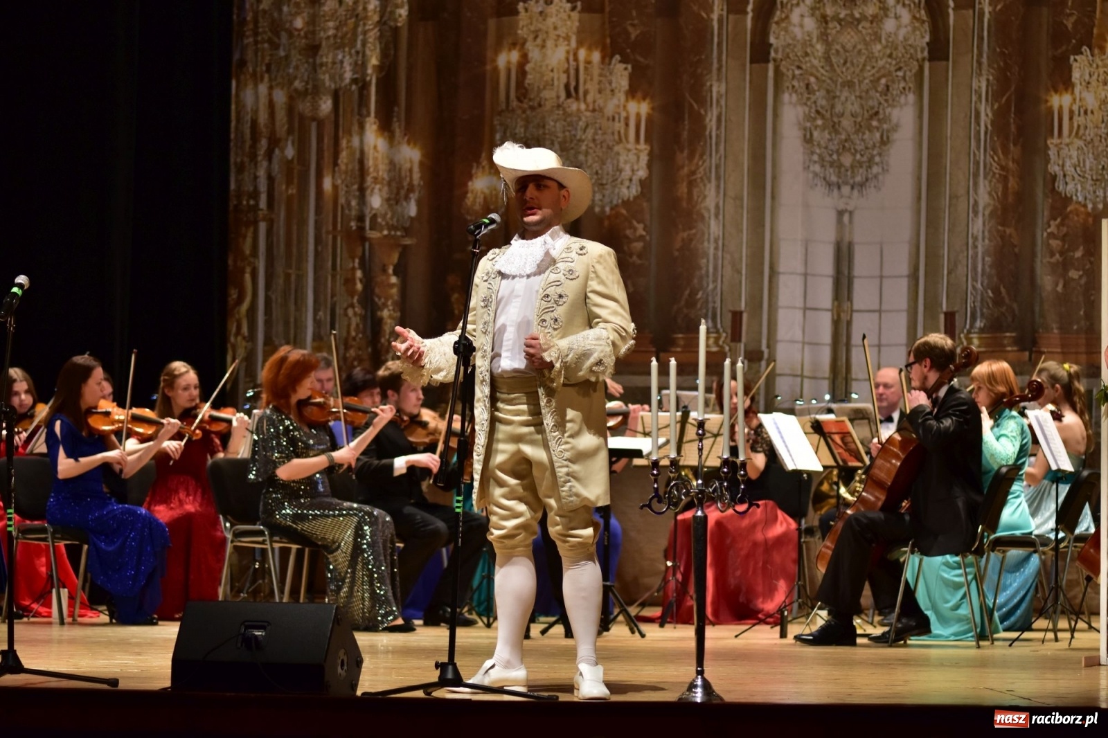 Zdjęcie w galerii na portalu naszraciborz.pl: Johann Strauss Show na deskach RCK  wiadomości z regionu