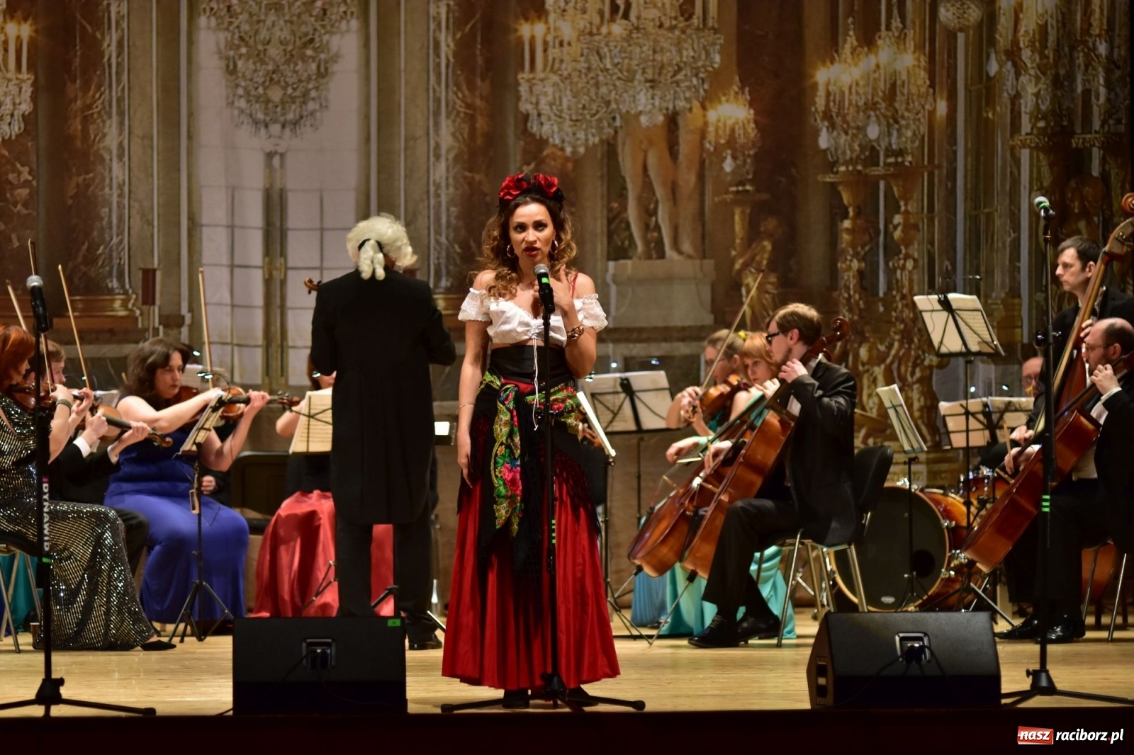 Zdjęcie w galerii na portalu naszraciborz.pl: Johann Strauss Show na deskach RCK  wiadomości z regionu