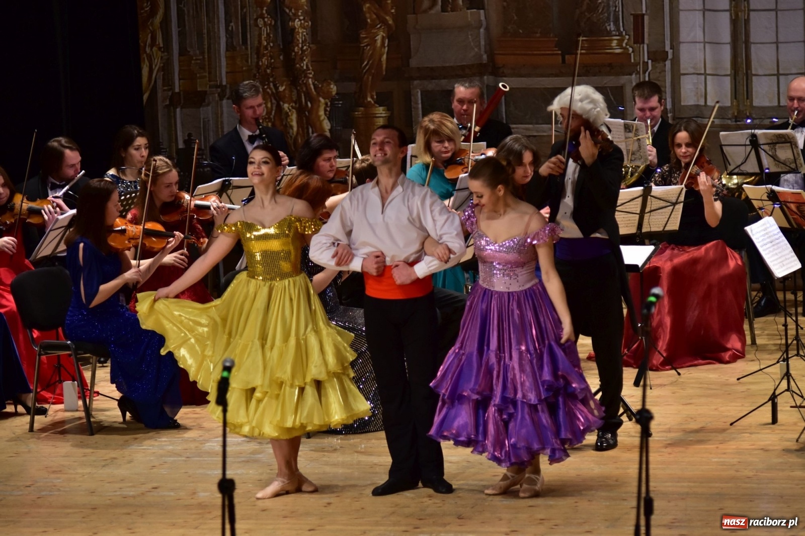 Zdjęcie w galerii na portalu naszraciborz.pl: Johann Strauss Show na deskach RCK  wiadomości z regionu
