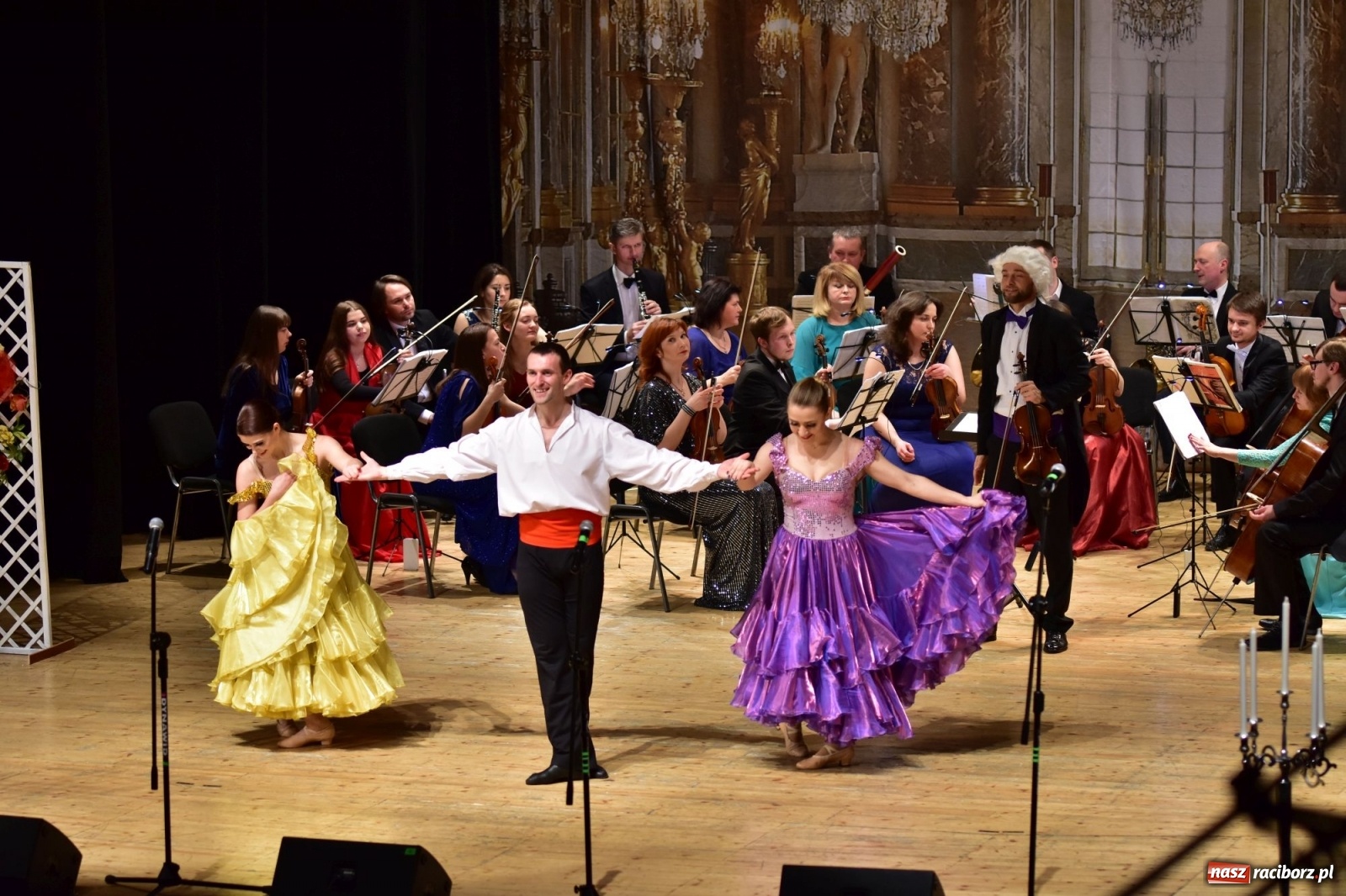 Zdjęcie w galerii na portalu naszraciborz.pl: Johann Strauss Show na deskach RCK  wiadomości z regionu