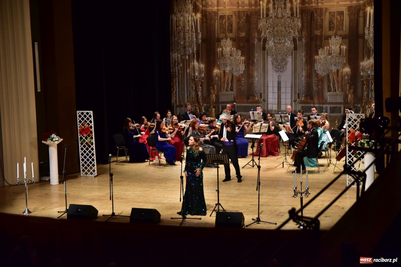 Zdjęcie w galerii na portalu naszraciborz.pl: Johann Strauss Show na deskach RCK  wiadomości z regionu