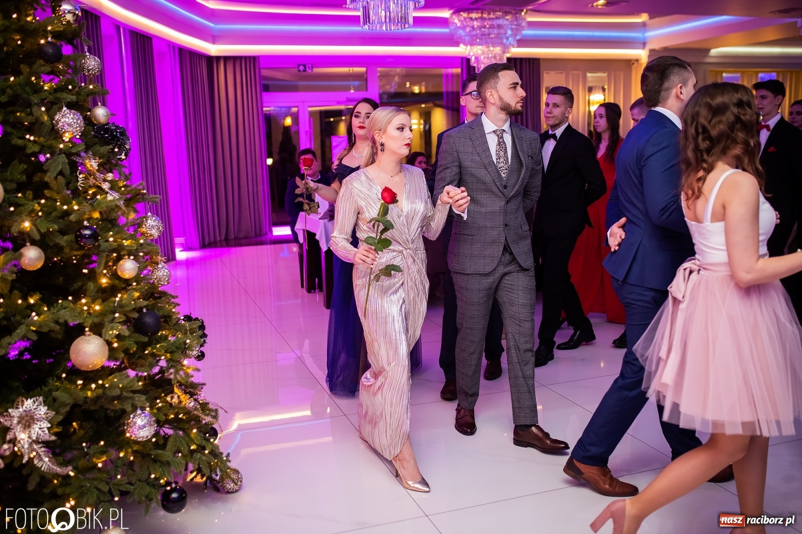 Zdjęcie w galerii na portalu naszraciborz.pl: Gastronomik i Budowlanka bawią się w Białym Domu [FOTO i WIDEO] wiadomości z regionu