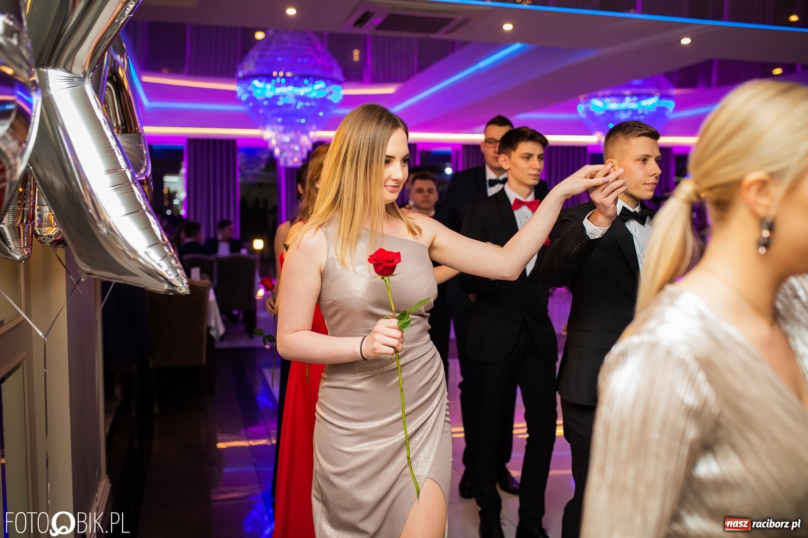 Zdjęcie w galerii na portalu naszraciborz.pl: Gastronomik i Budowlanka bawią się w Białym Domu [FOTO i WIDEO] wiadomości z regionu