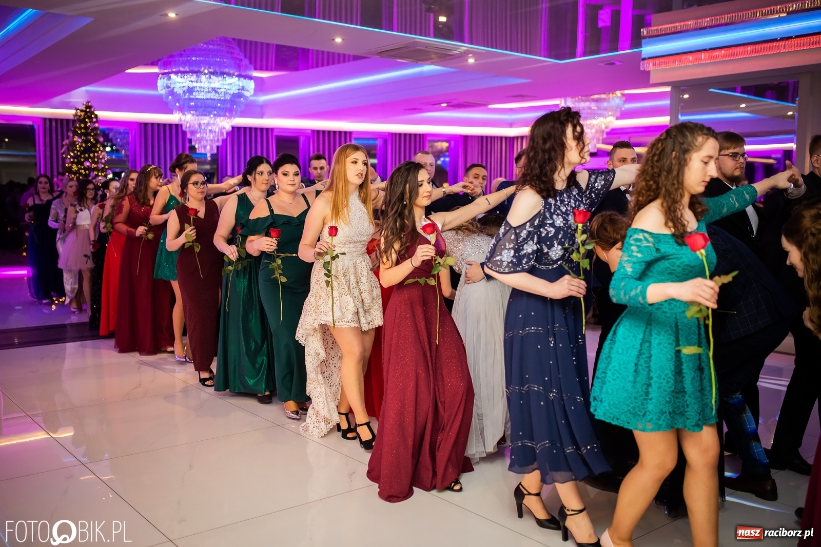 Zdjęcie w galerii na portalu naszraciborz.pl: Gastronomik i Budowlanka bawią się w Białym Domu [FOTO i WIDEO] wiadomości z regionu