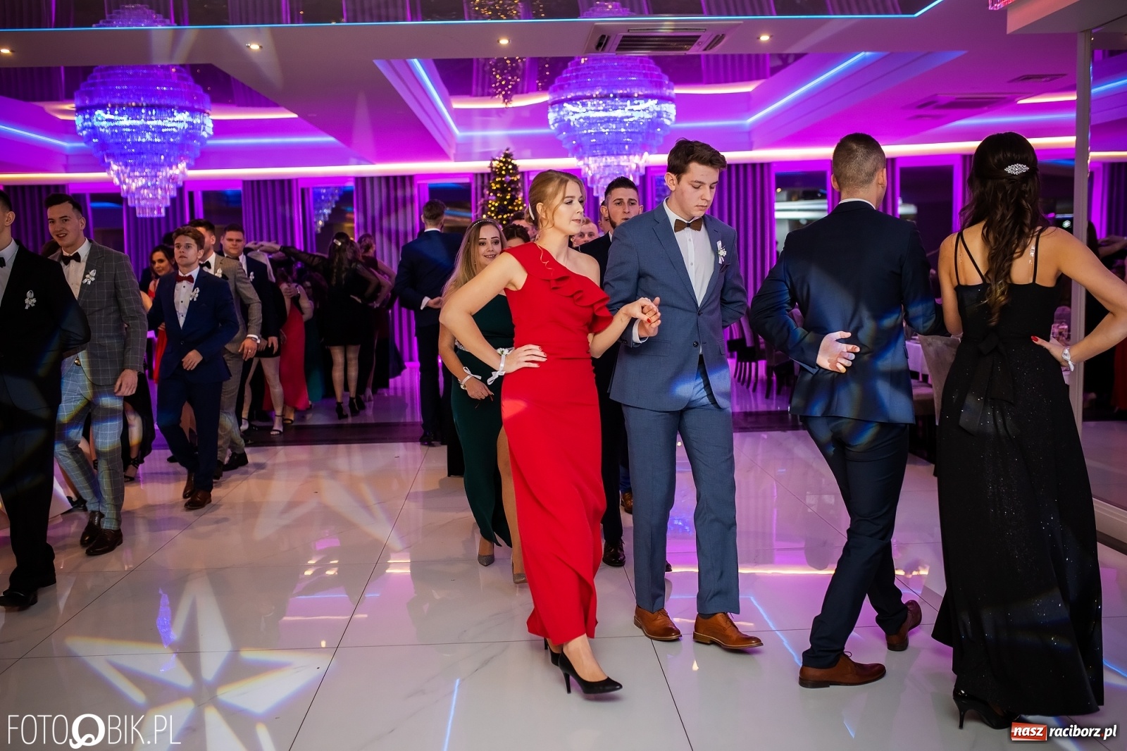 Zdjęcie w galerii na portalu naszraciborz.pl: Gastronomik i Budowlanka bawią się w Białym Domu [FOTO i WIDEO] wiadomości z regionu