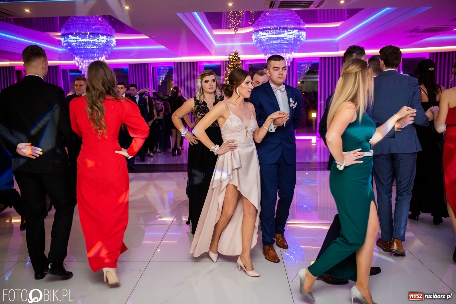 Zdjęcie w galerii na portalu naszraciborz.pl: Gastronomik i Budowlanka bawią się w Białym Domu [FOTO i WIDEO] wiadomości z regionu