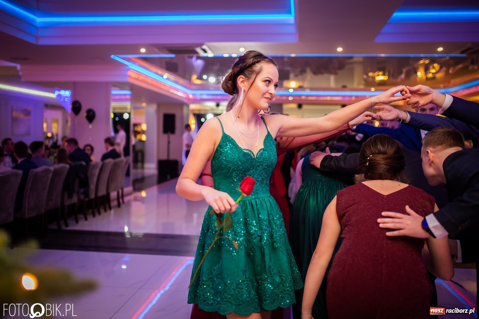 Zdjęcie w galerii na portalu naszraciborz.pl: Gastronomik i Budowlanka bawią się w Białym Domu [FOTO i WIDEO] wiadomości z regionu