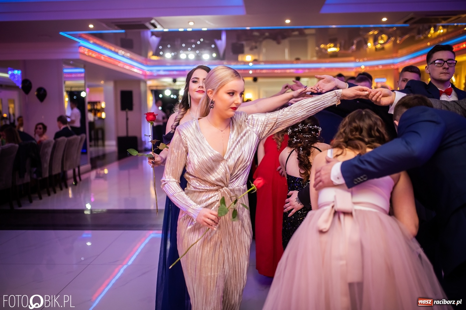 Zdjęcie w galerii na portalu naszraciborz.pl: Gastronomik i Budowlanka bawią się w Białym Domu [FOTO i WIDEO] wiadomości z regionu