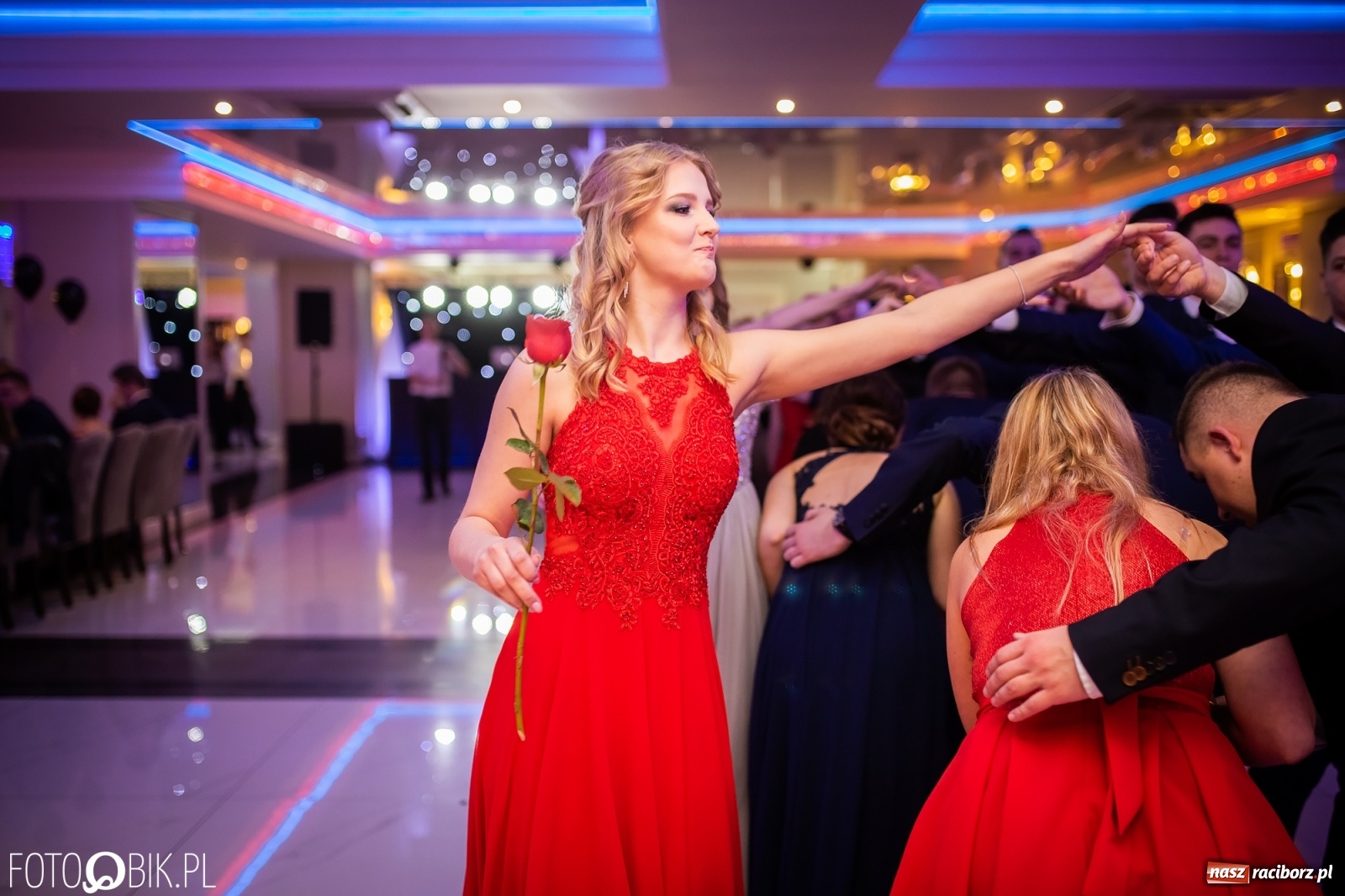 Zdjęcie w galerii na portalu naszraciborz.pl: Gastronomik i Budowlanka bawią się w Białym Domu [FOTO i WIDEO] wiadomości z regionu