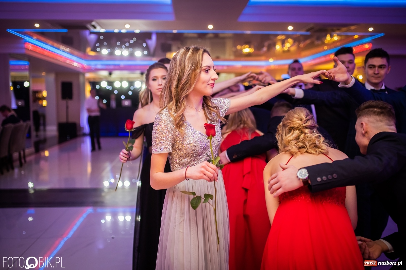 Zdjęcie w galerii na portalu naszraciborz.pl: Gastronomik i Budowlanka bawią się w Białym Domu [FOTO i WIDEO] wiadomości z regionu