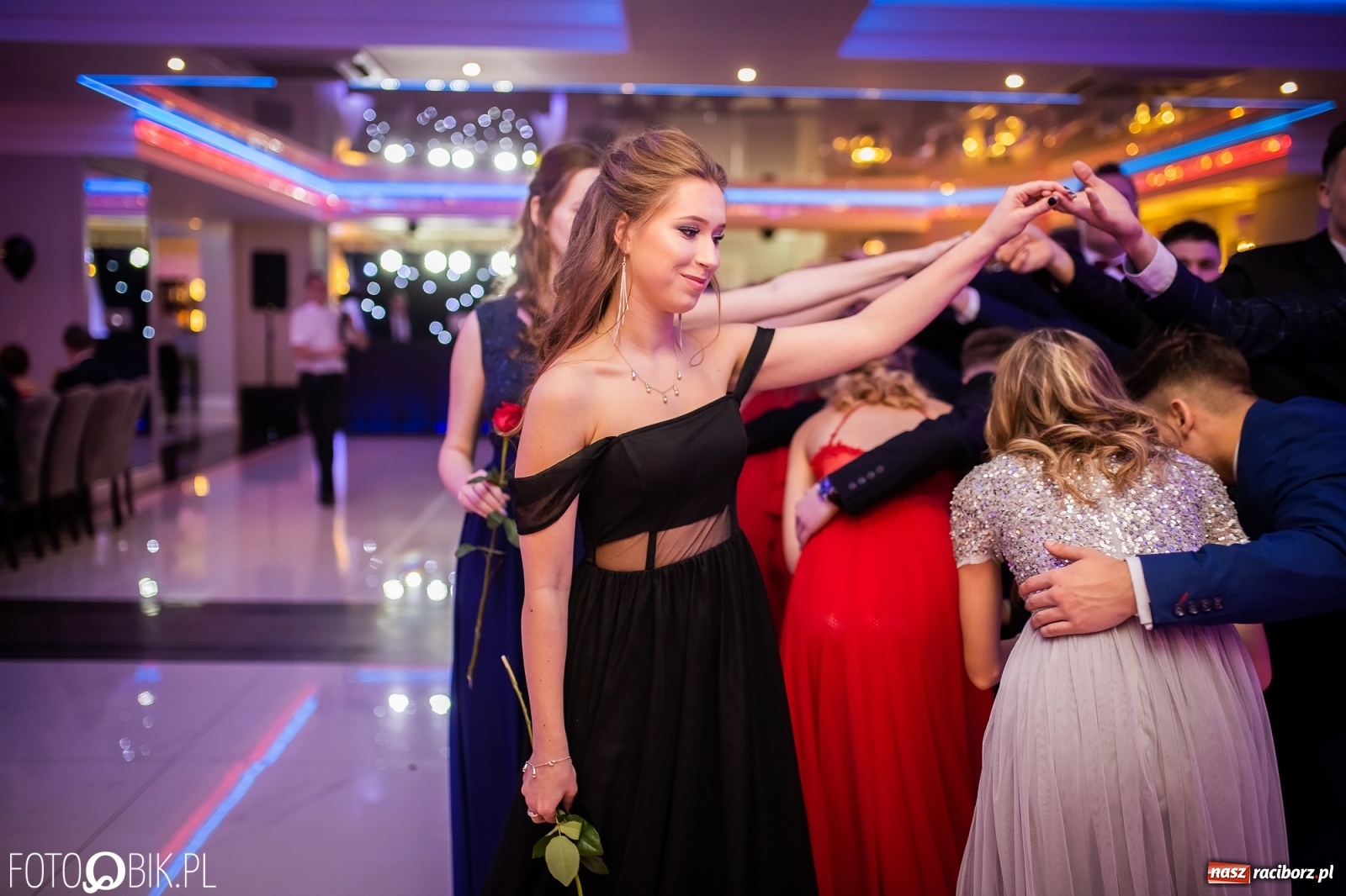 Zdjęcie w galerii na portalu naszraciborz.pl: Gastronomik i Budowlanka bawią się w Białym Domu [FOTO i WIDEO] wiadomości z regionu