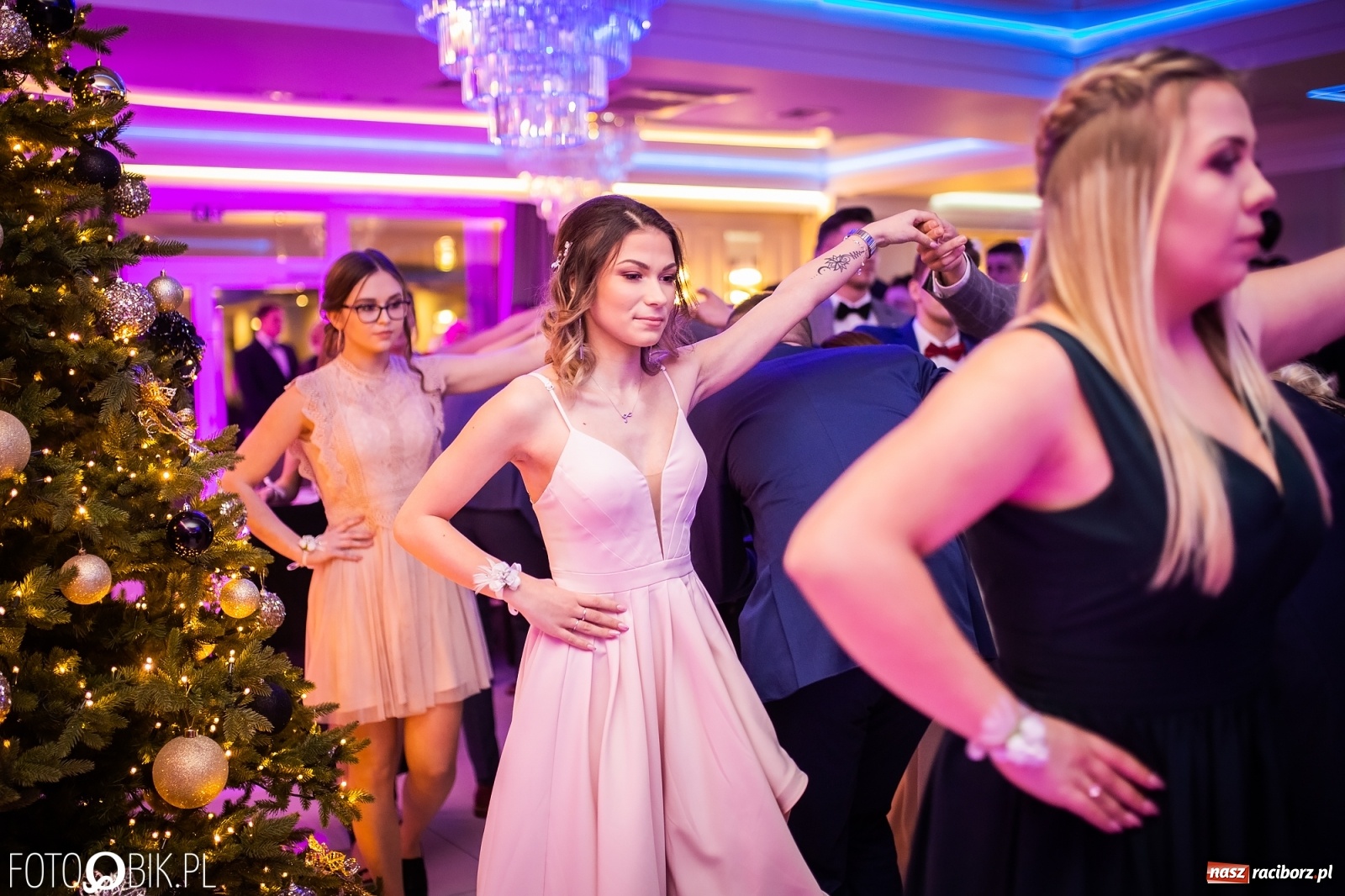 Zdjęcie w galerii na portalu naszraciborz.pl: Gastronomik i Budowlanka bawią się w Białym Domu [FOTO i WIDEO] wiadomości z regionu