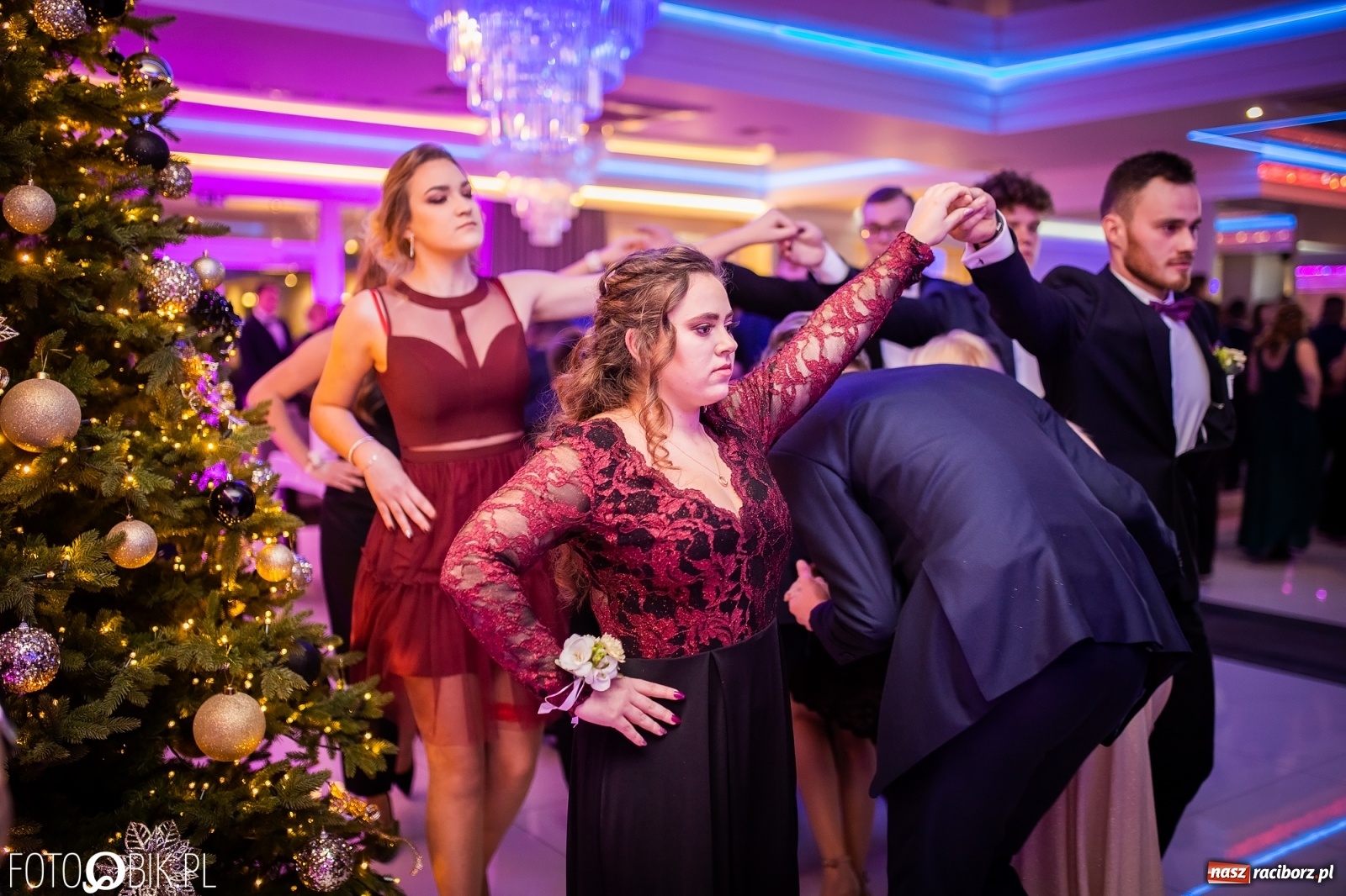 Zdjęcie w galerii na portalu naszraciborz.pl: Gastronomik i Budowlanka bawią się w Białym Domu [FOTO i WIDEO] wiadomości z regionu