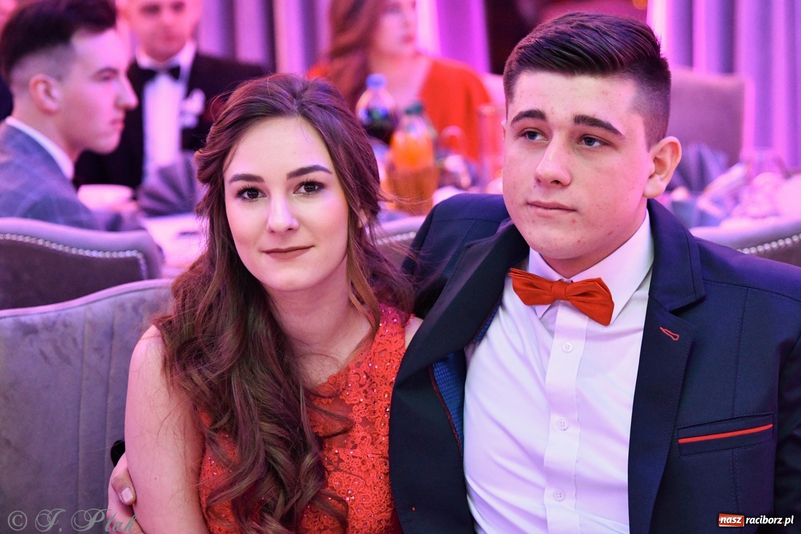 Zdjęcie w galerii na portalu naszraciborz.pl: Gastronomik i Budowlanka bawią się w Białym Domu [FOTO i WIDEO] wiadomości z regionu