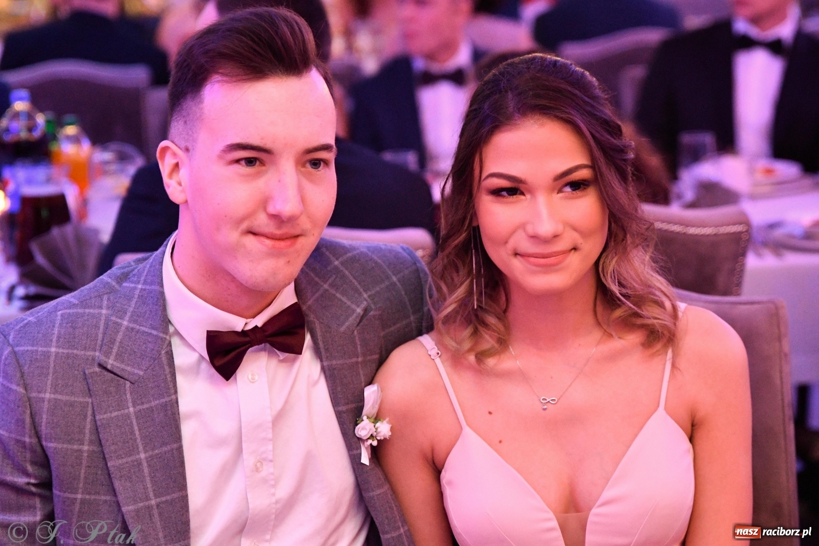 Zdjęcie w galerii na portalu naszraciborz.pl: Gastronomik i Budowlanka bawią się w Białym Domu [FOTO i WIDEO] wiadomości z regionu