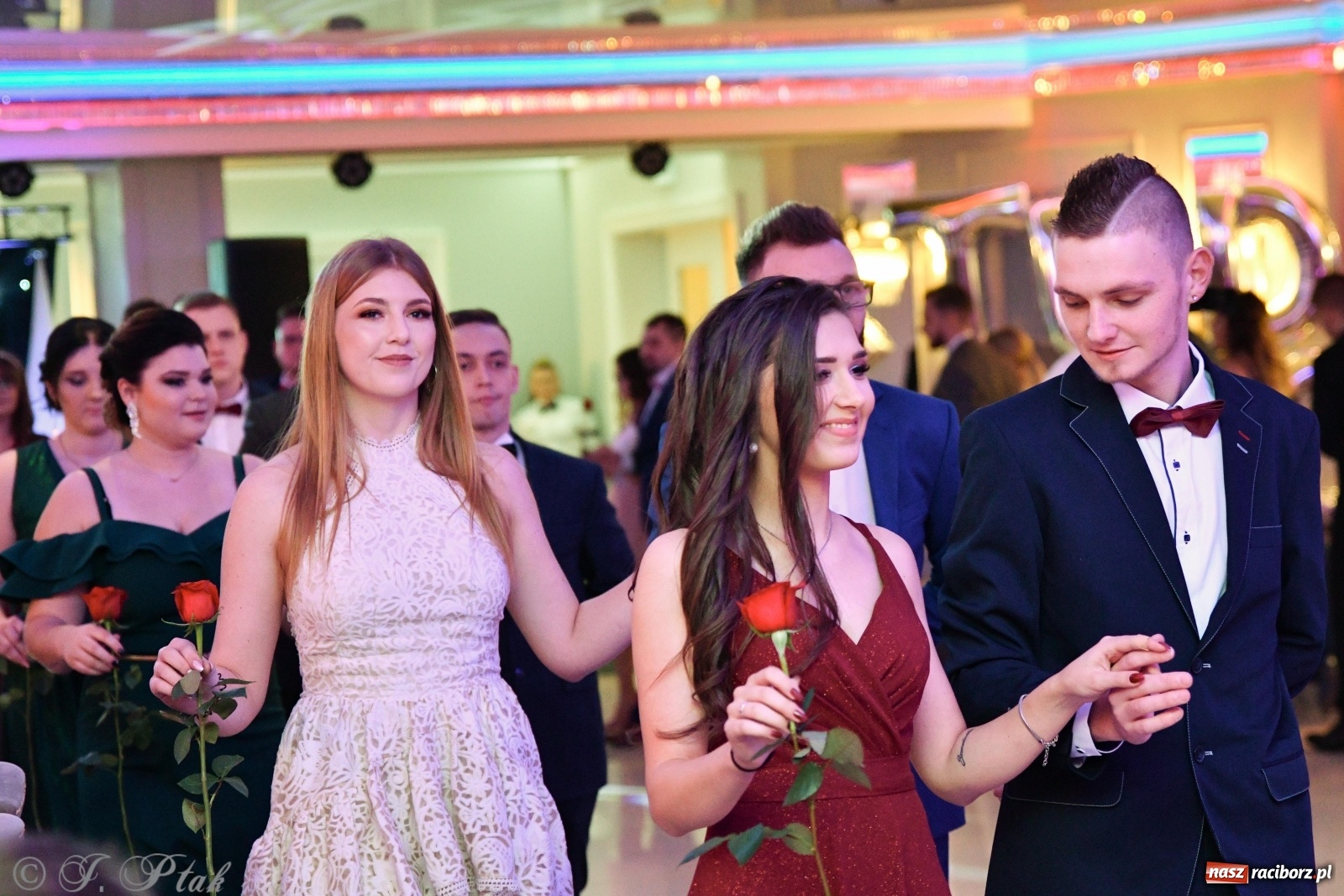 Zdjęcie w galerii na portalu naszraciborz.pl: Gastronomik i Budowlanka bawią się w Białym Domu [FOTO i WIDEO] wiadomości z regionu