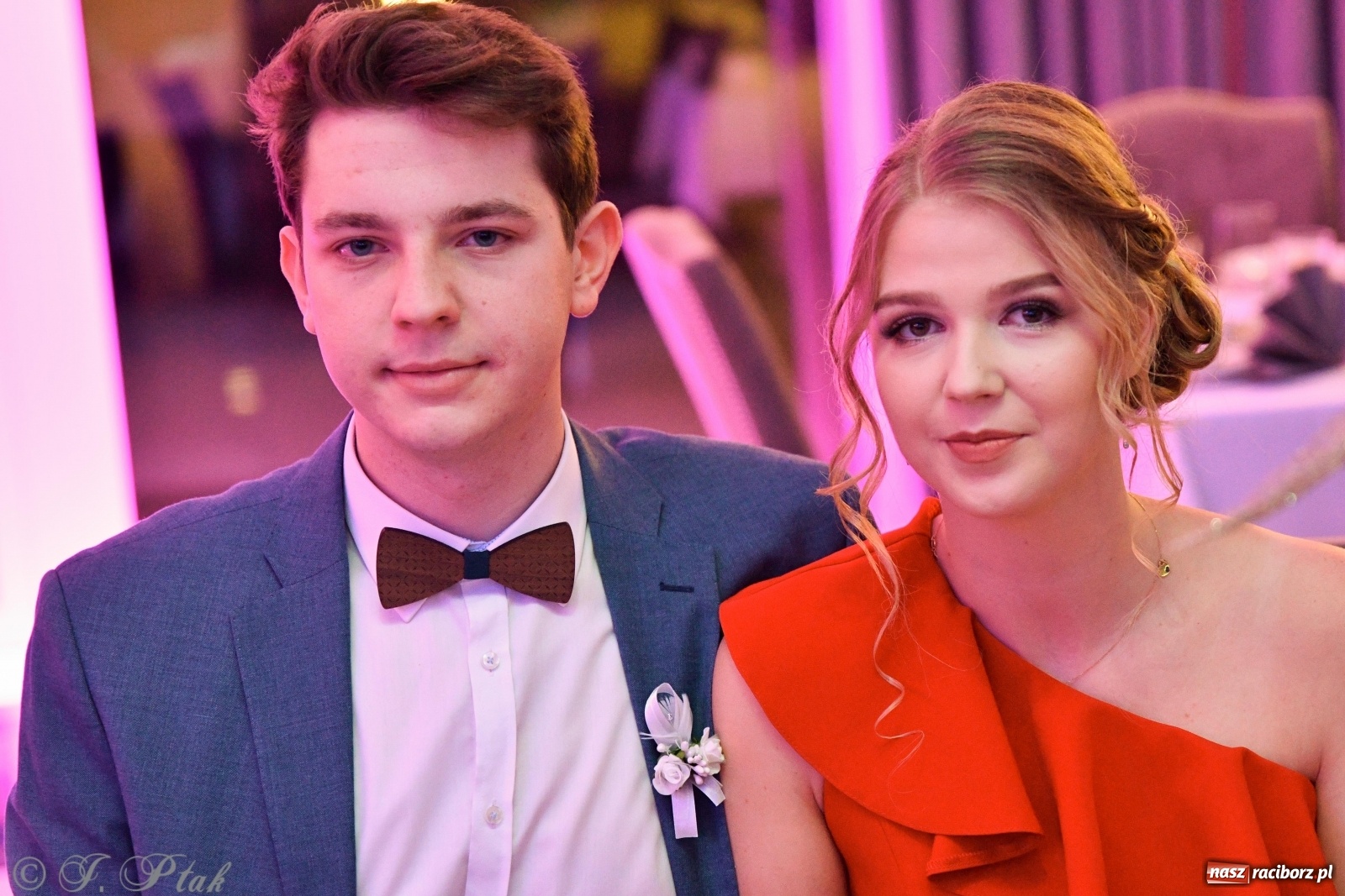 Zdjęcie w galerii na portalu naszraciborz.pl: Gastronomik i Budowlanka bawią się w Białym Domu [FOTO i WIDEO] wiadomości z regionu