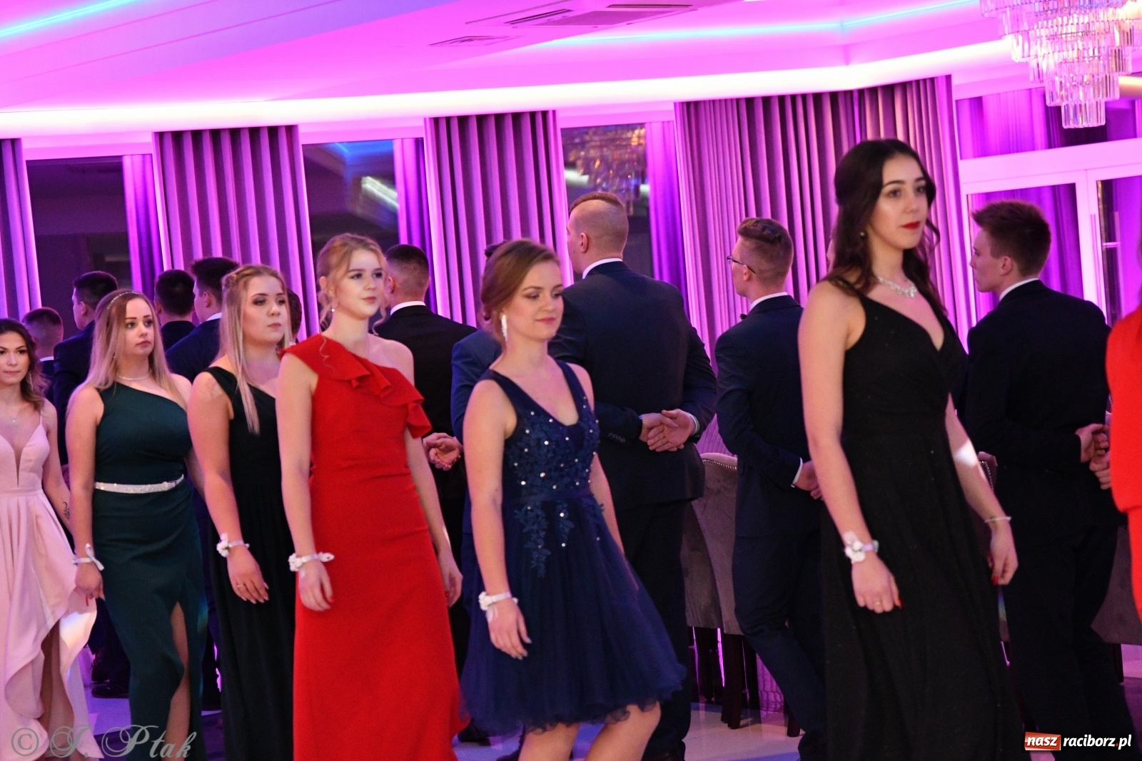 Zdjęcie w galerii na portalu naszraciborz.pl: Gastronomik i Budowlanka bawią się w Białym Domu [FOTO i WIDEO] wiadomości z regionu