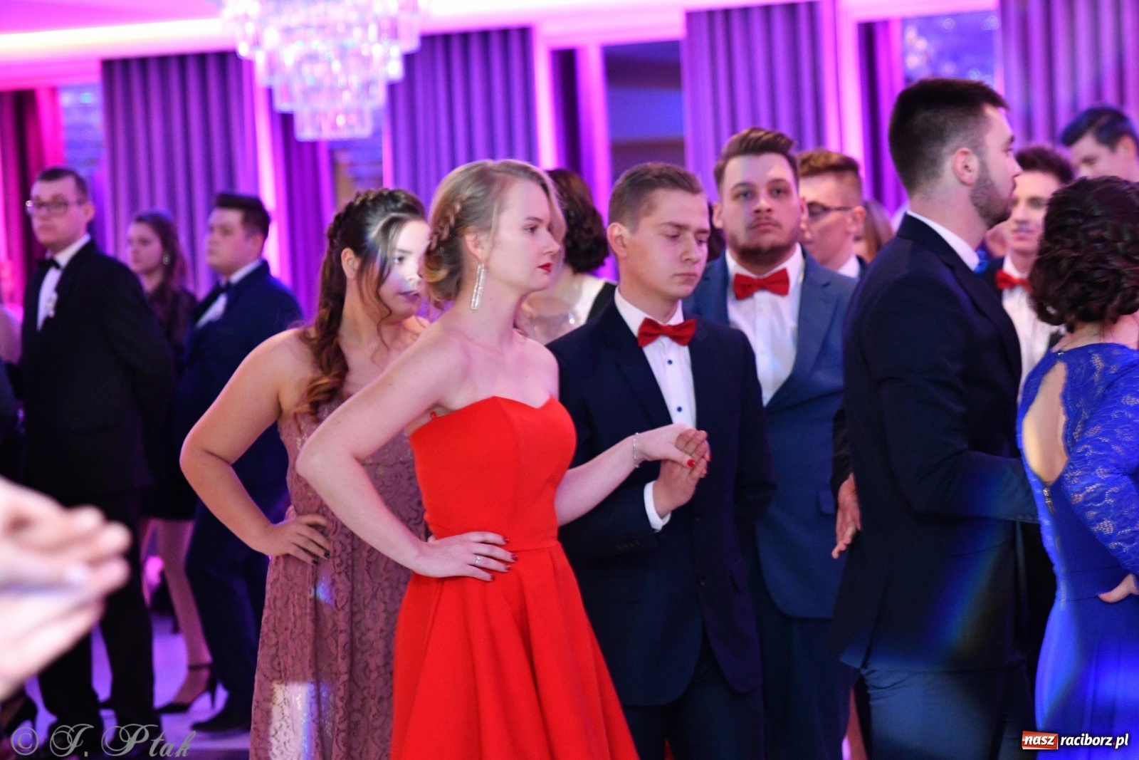 Zdjęcie w galerii na portalu naszraciborz.pl: Gastronomik i Budowlanka bawią się w Białym Domu [FOTO i WIDEO] wiadomości z regionu