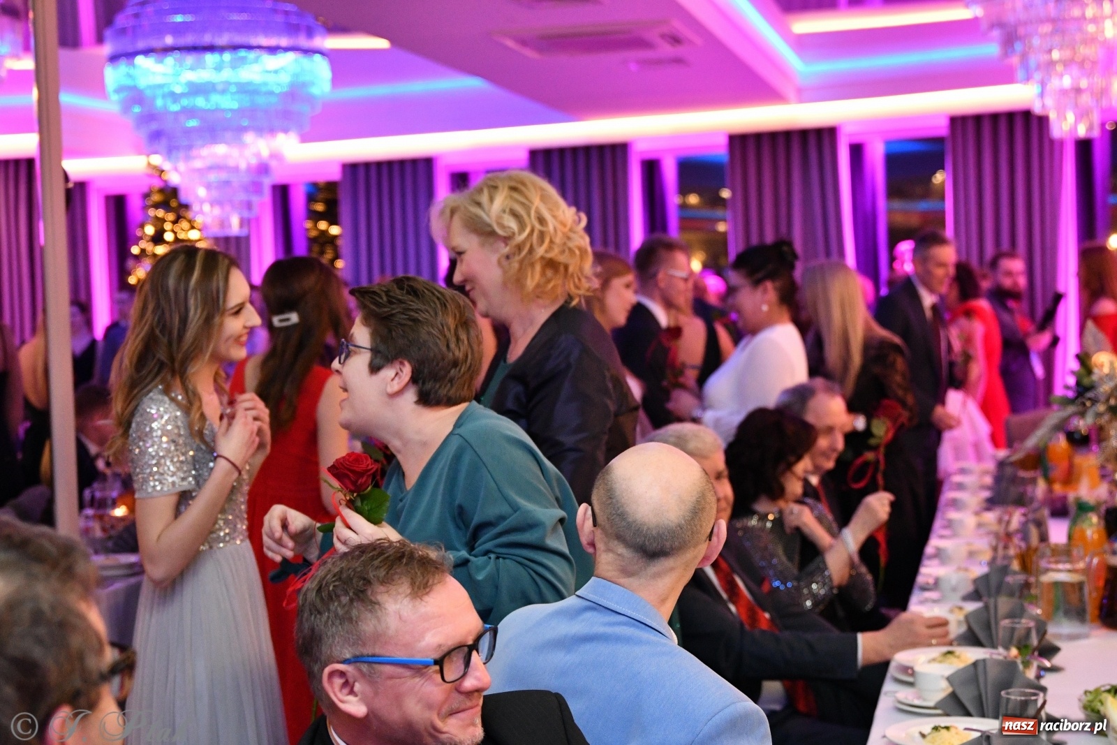 Zdjęcie w galerii na portalu naszraciborz.pl: Gastronomik i Budowlanka bawią się w Białym Domu [FOTO i WIDEO] wiadomości z regionu