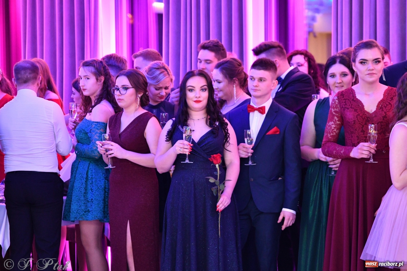 Zdjęcie w galerii na portalu naszraciborz.pl: Gastronomik i Budowlanka bawią się w Białym Domu [FOTO i WIDEO] wiadomości z regionu