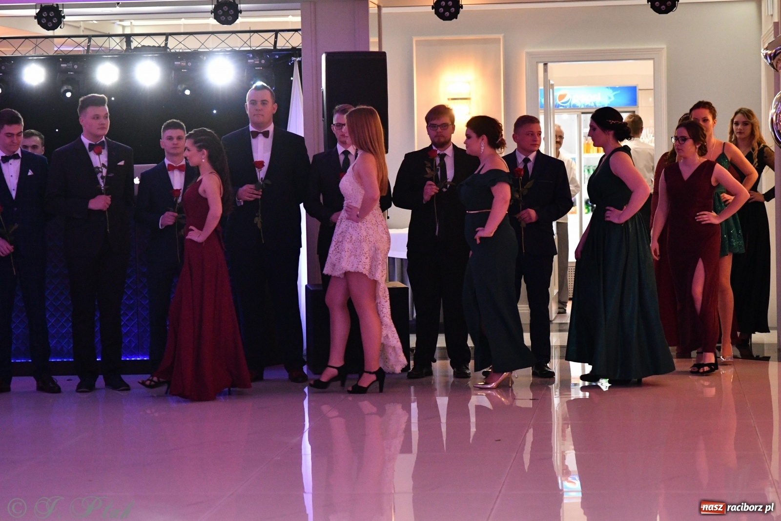 Zdjęcie w galerii na portalu naszraciborz.pl: Gastronomik i Budowlanka bawią się w Białym Domu [FOTO i WIDEO] wiadomości z regionu