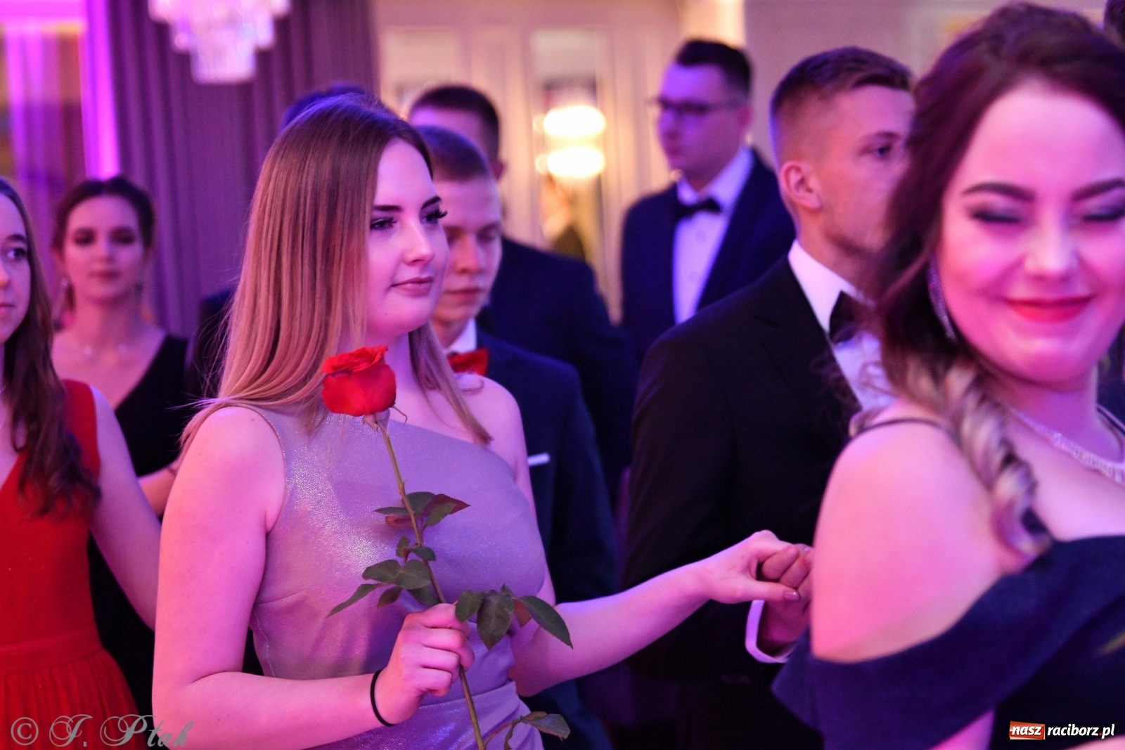 Zdjęcie w galerii na portalu naszraciborz.pl: Gastronomik i Budowlanka bawią się w Białym Domu [FOTO i WIDEO] wiadomości z regionu