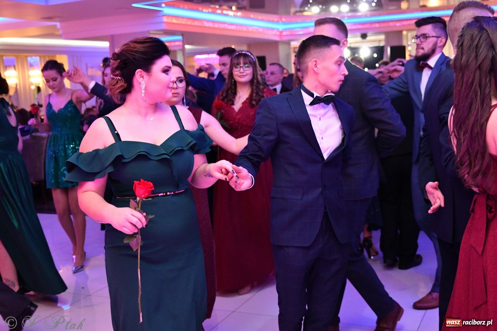 Zdjęcie w galerii na portalu naszraciborz.pl: Gastronomik i Budowlanka bawią się w Białym Domu [FOTO i WIDEO] wiadomości z regionu