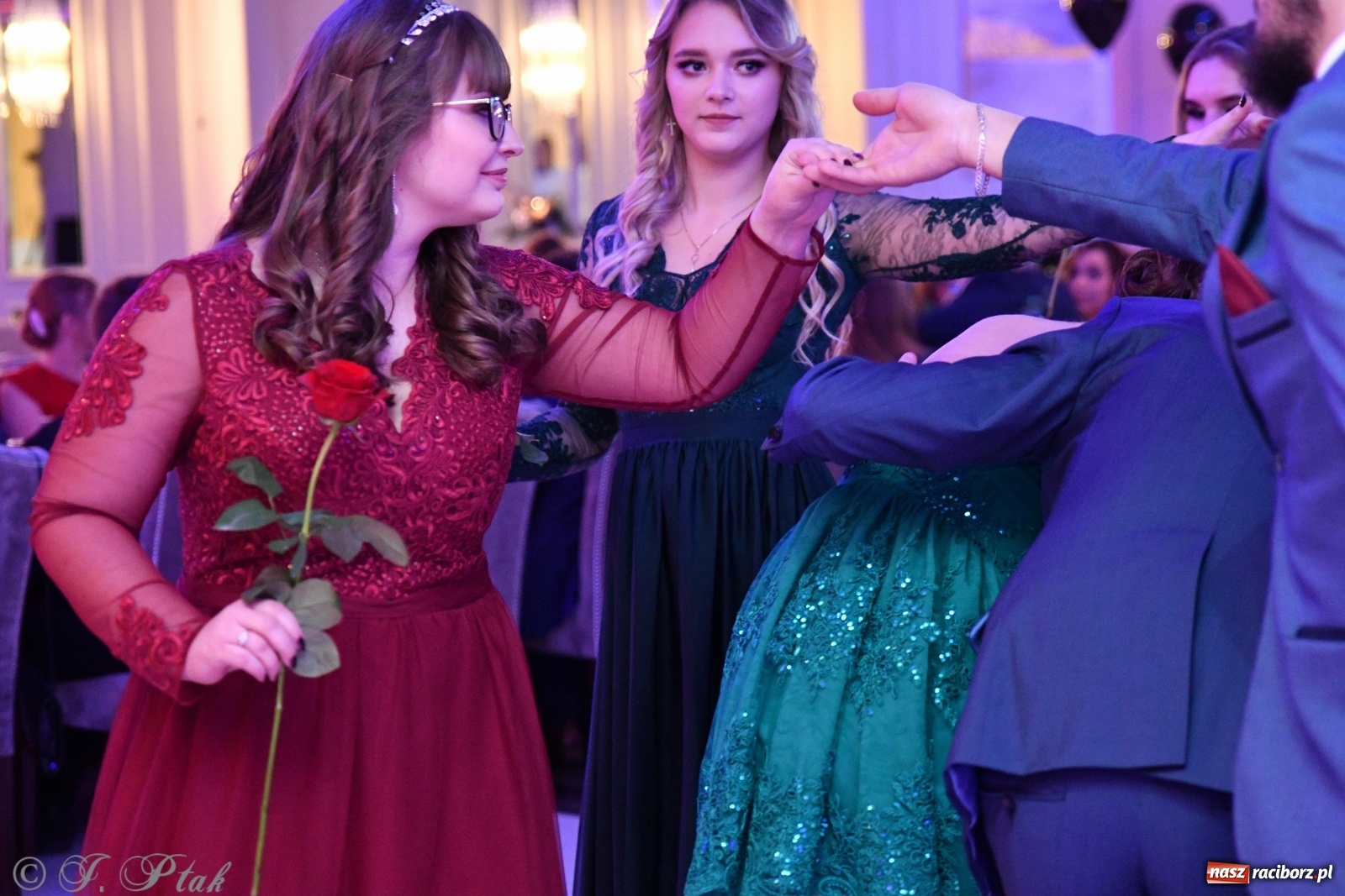 Zdjęcie w galerii na portalu naszraciborz.pl: Gastronomik i Budowlanka bawią się w Białym Domu [FOTO i WIDEO] wiadomości z regionu