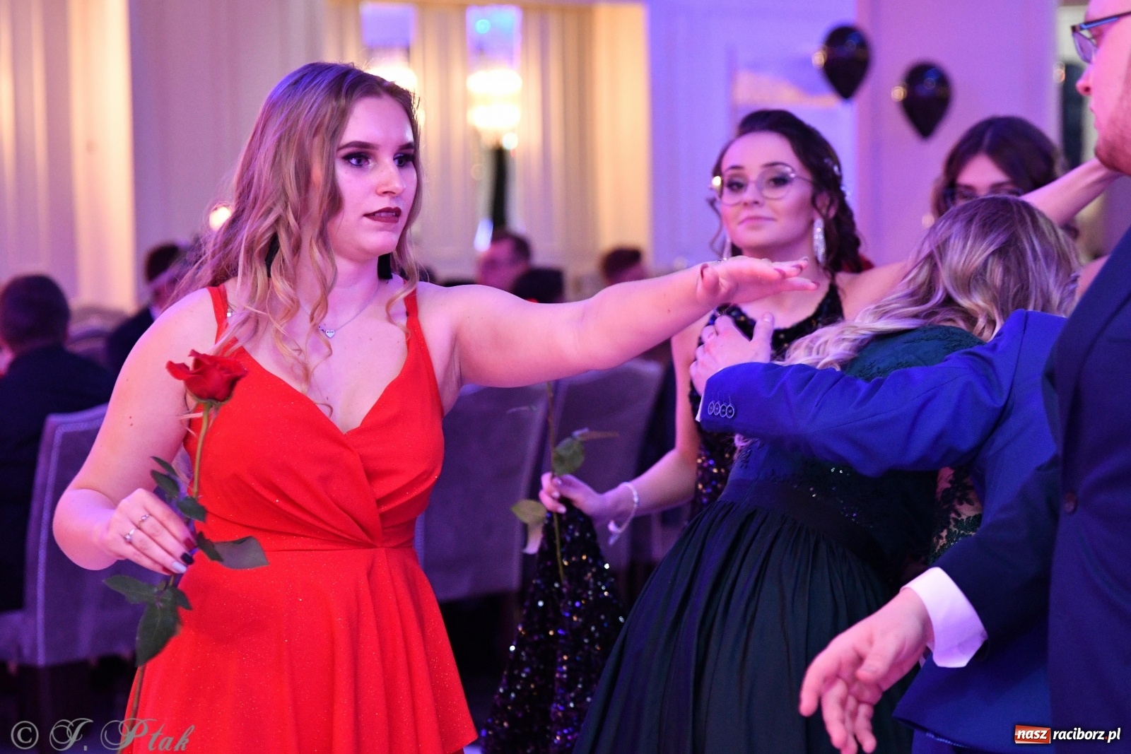 Zdjęcie w galerii na portalu naszraciborz.pl: Gastronomik i Budowlanka bawią się w Białym Domu [FOTO i WIDEO] wiadomości z regionu