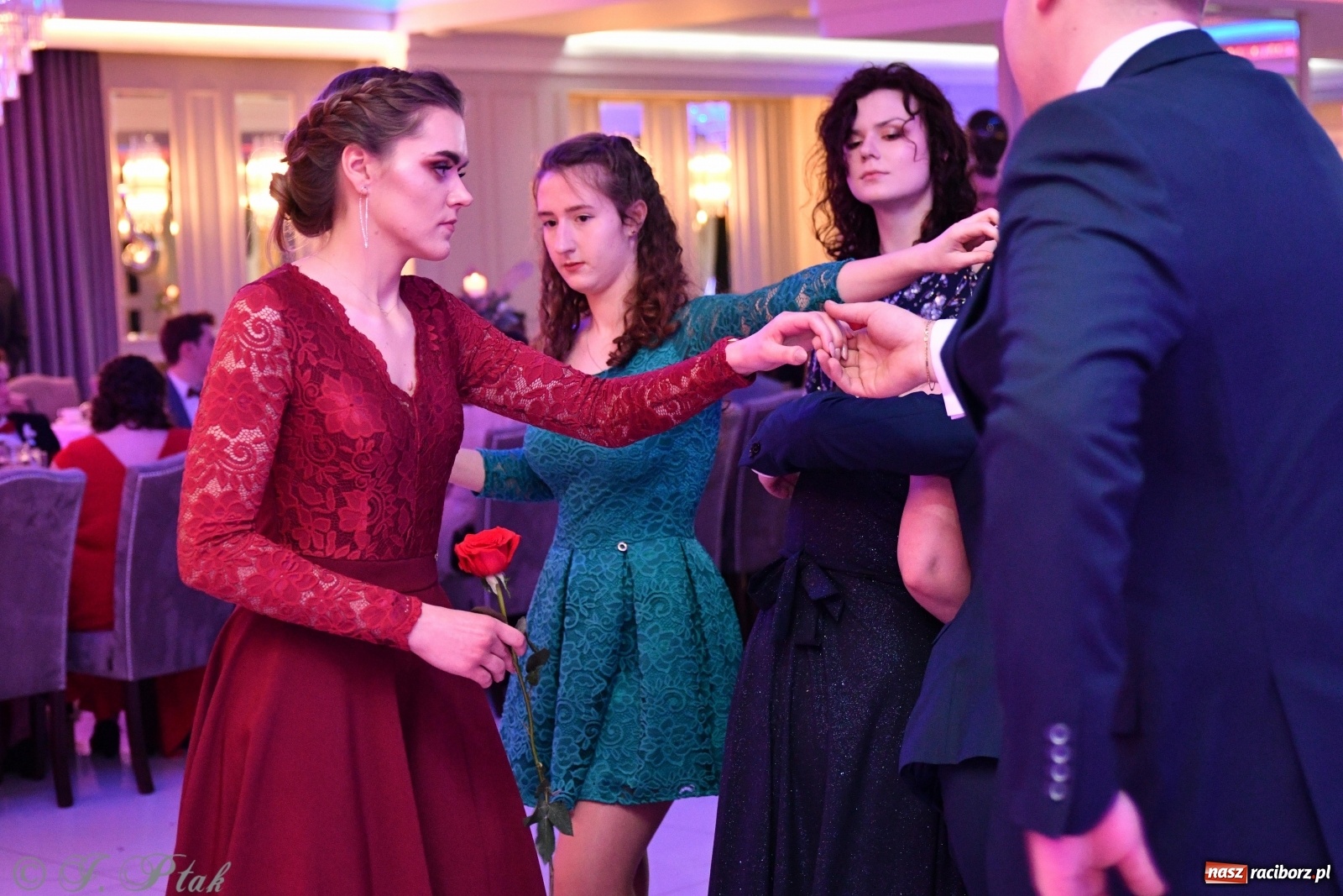 Zdjęcie w galerii na portalu naszraciborz.pl: Gastronomik i Budowlanka bawią się w Białym Domu [FOTO i WIDEO] wiadomości z regionu