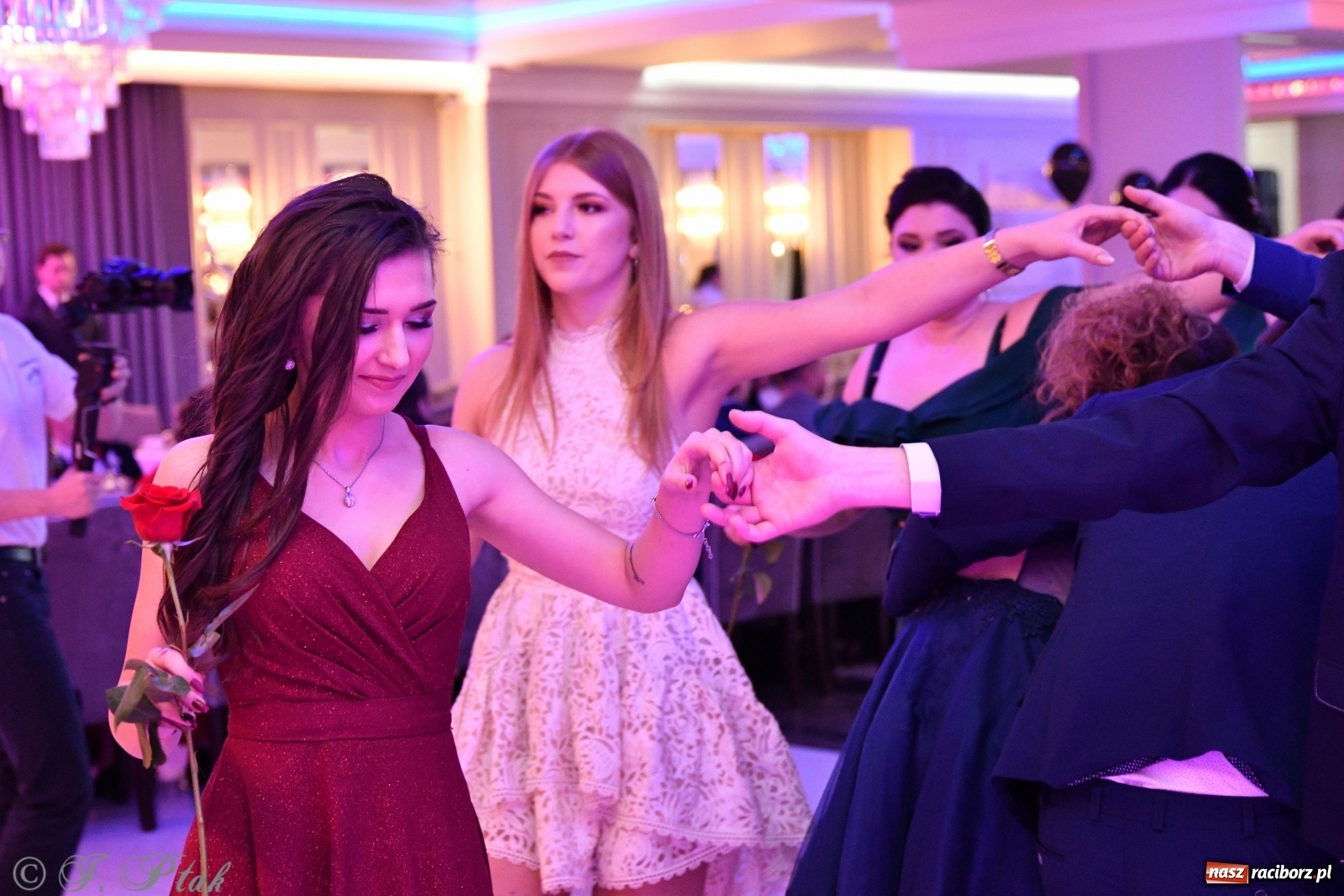 Zdjęcie w galerii na portalu naszraciborz.pl: Gastronomik i Budowlanka bawią się w Białym Domu [FOTO i WIDEO] wiadomości z regionu