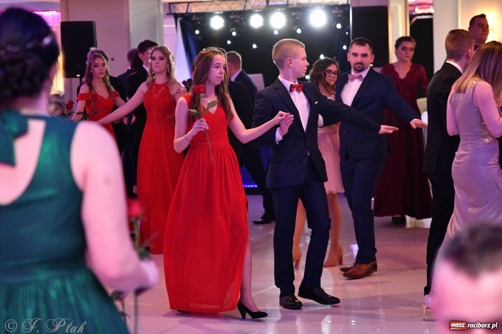 Zdjęcie w galerii na portalu naszraciborz.pl: Gastronomik i Budowlanka bawią się w Białym Domu [FOTO i WIDEO] wiadomości z regionu