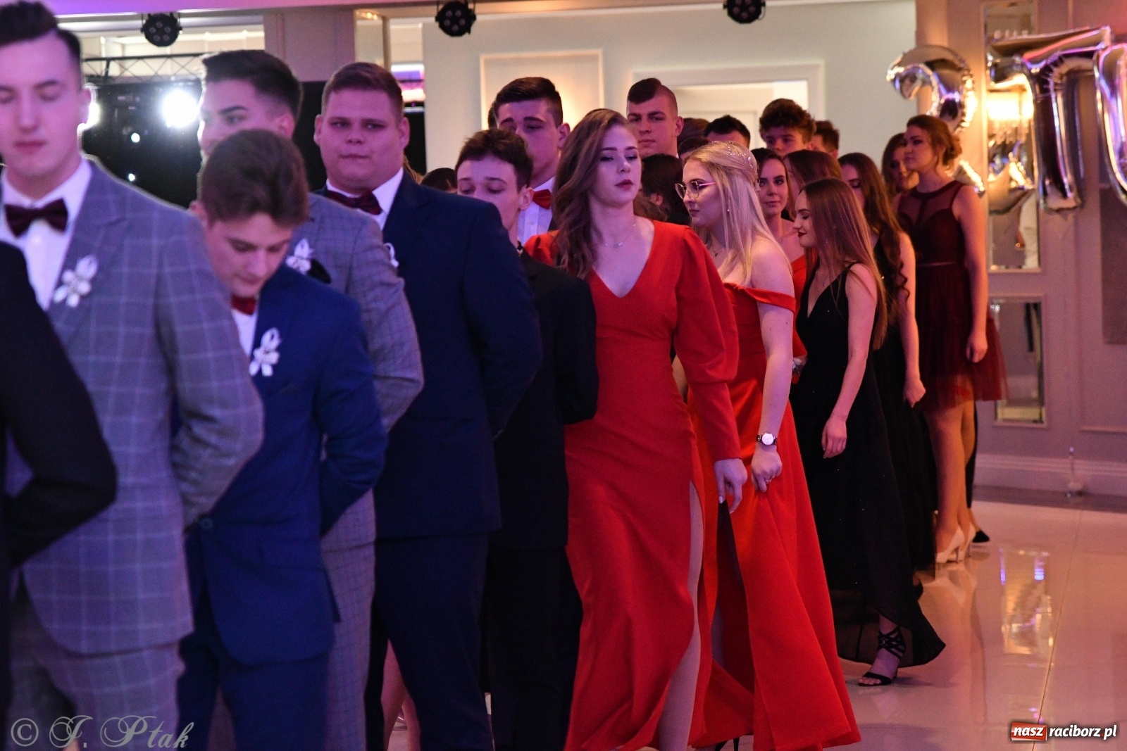 Zdjęcie w galerii na portalu naszraciborz.pl: Gastronomik i Budowlanka bawią się w Białym Domu [FOTO i WIDEO] wiadomości z regionu