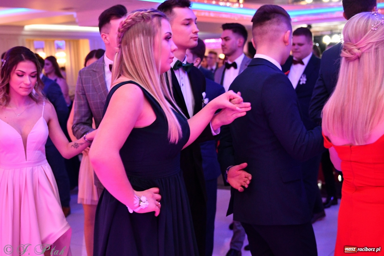 Zdjęcie w galerii na portalu naszraciborz.pl: Gastronomik i Budowlanka bawią się w Białym Domu [FOTO i WIDEO] wiadomości z regionu