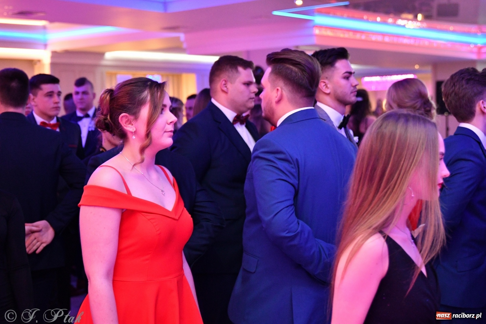 Zdjęcie w galerii na portalu naszraciborz.pl: Gastronomik i Budowlanka bawią się w Białym Domu [FOTO i WIDEO] wiadomości z regionu