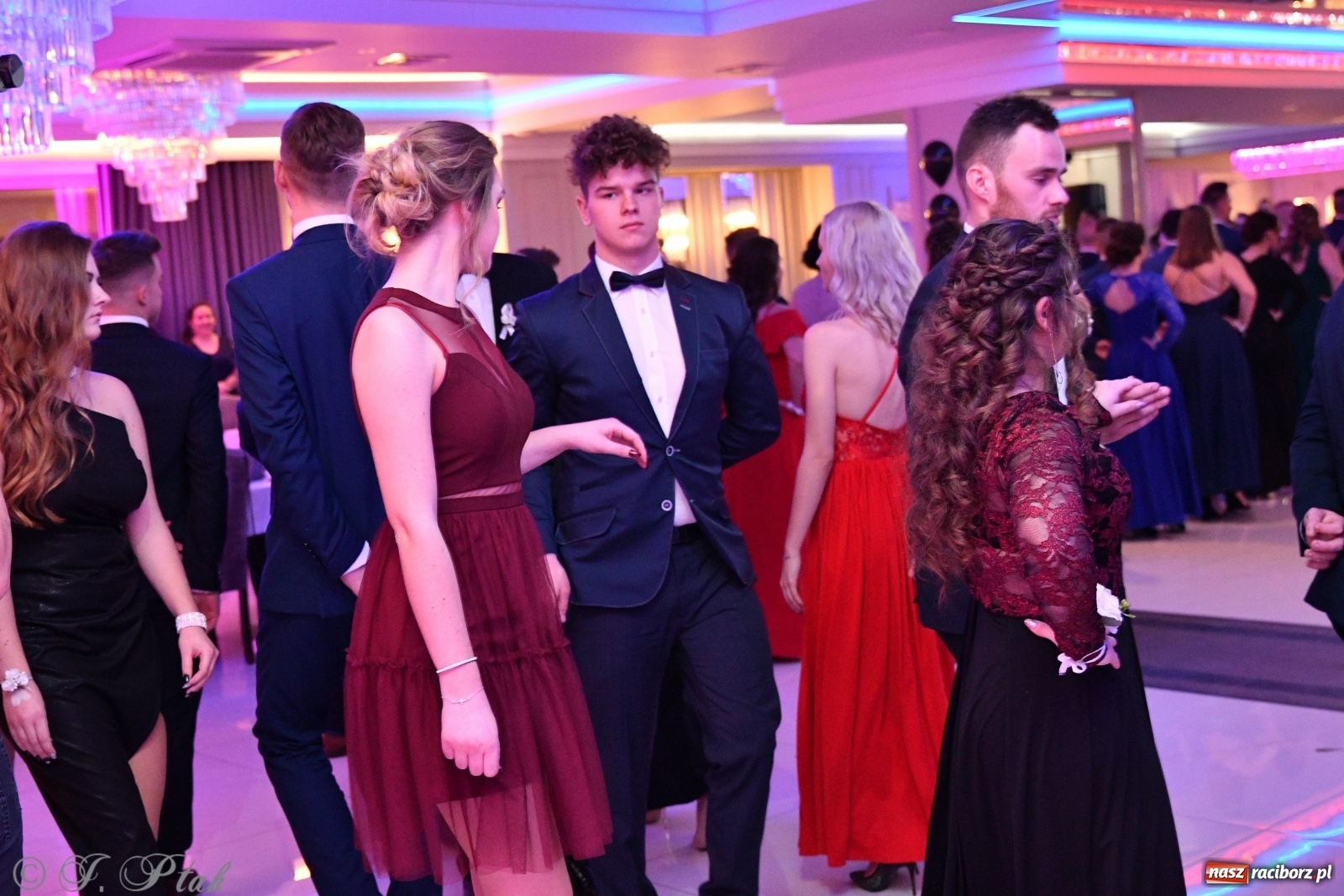 Zdjęcie w galerii na portalu naszraciborz.pl: Gastronomik i Budowlanka bawią się w Białym Domu [FOTO i WIDEO] wiadomości z regionu