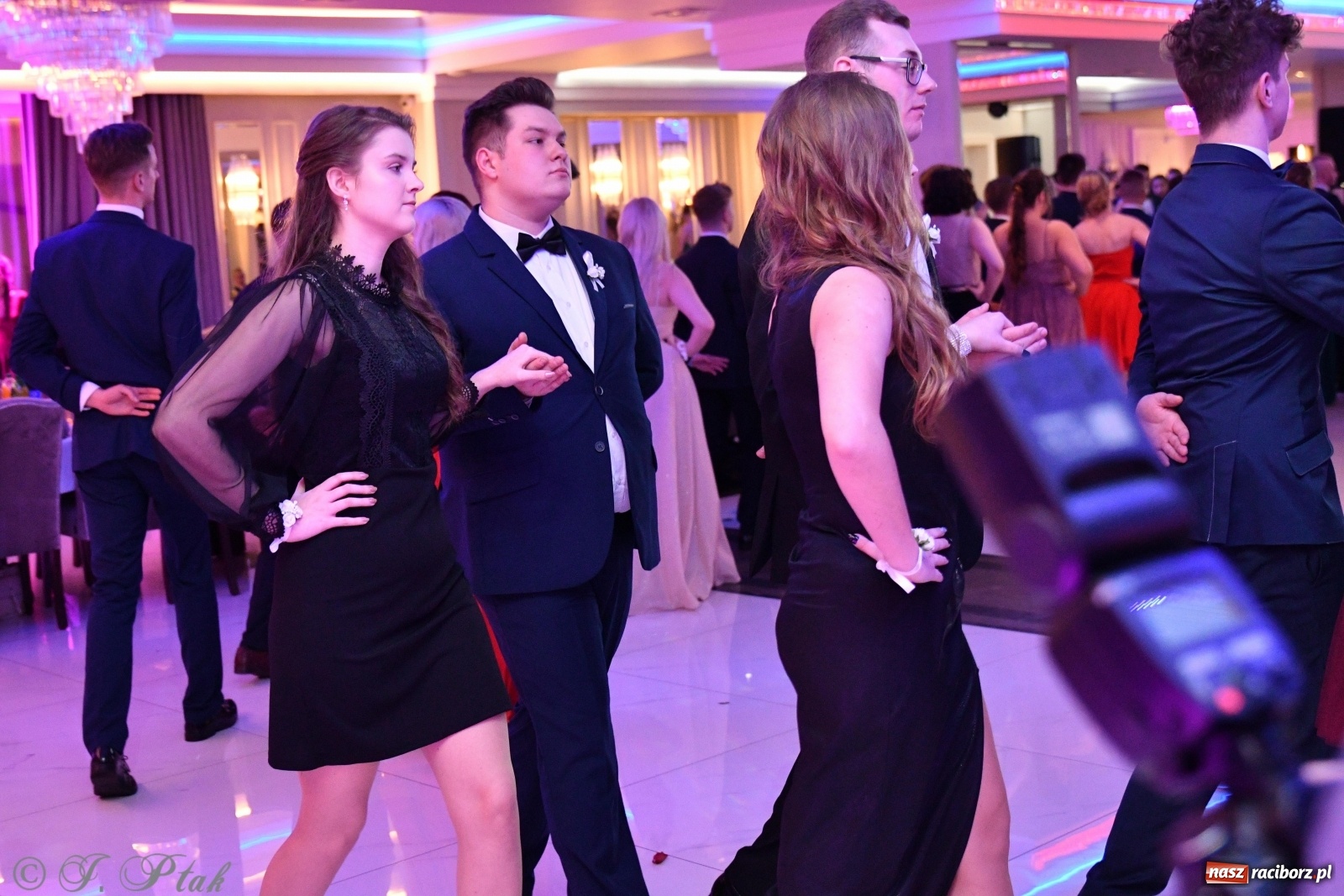 Zdjęcie w galerii na portalu naszraciborz.pl: Gastronomik i Budowlanka bawią się w Białym Domu [FOTO i WIDEO] wiadomości z regionu