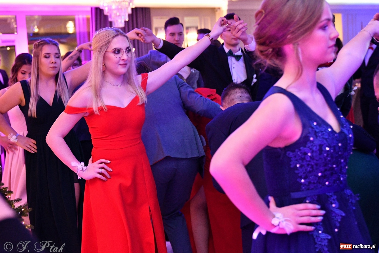 Zdjęcie w galerii na portalu naszraciborz.pl: Gastronomik i Budowlanka bawią się w Białym Domu [FOTO i WIDEO] wiadomości z regionu