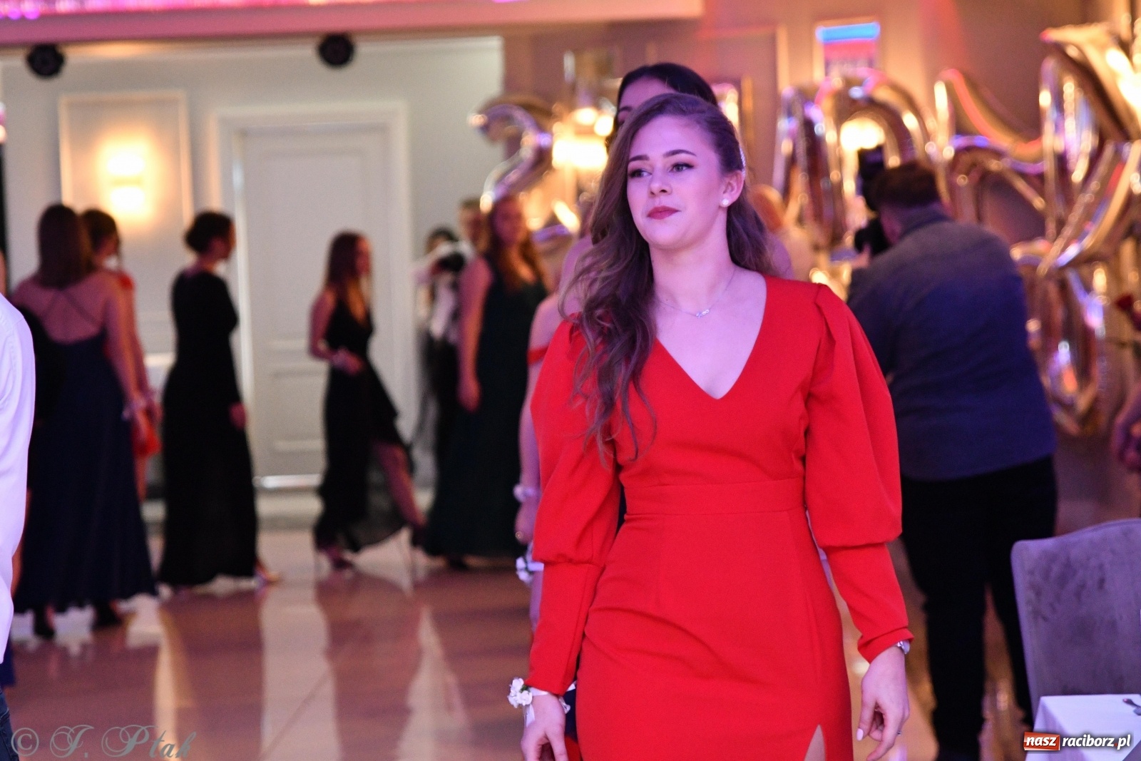 Zdjęcie w galerii na portalu naszraciborz.pl: Gastronomik i Budowlanka bawią się w Białym Domu [FOTO i WIDEO] wiadomości z regionu