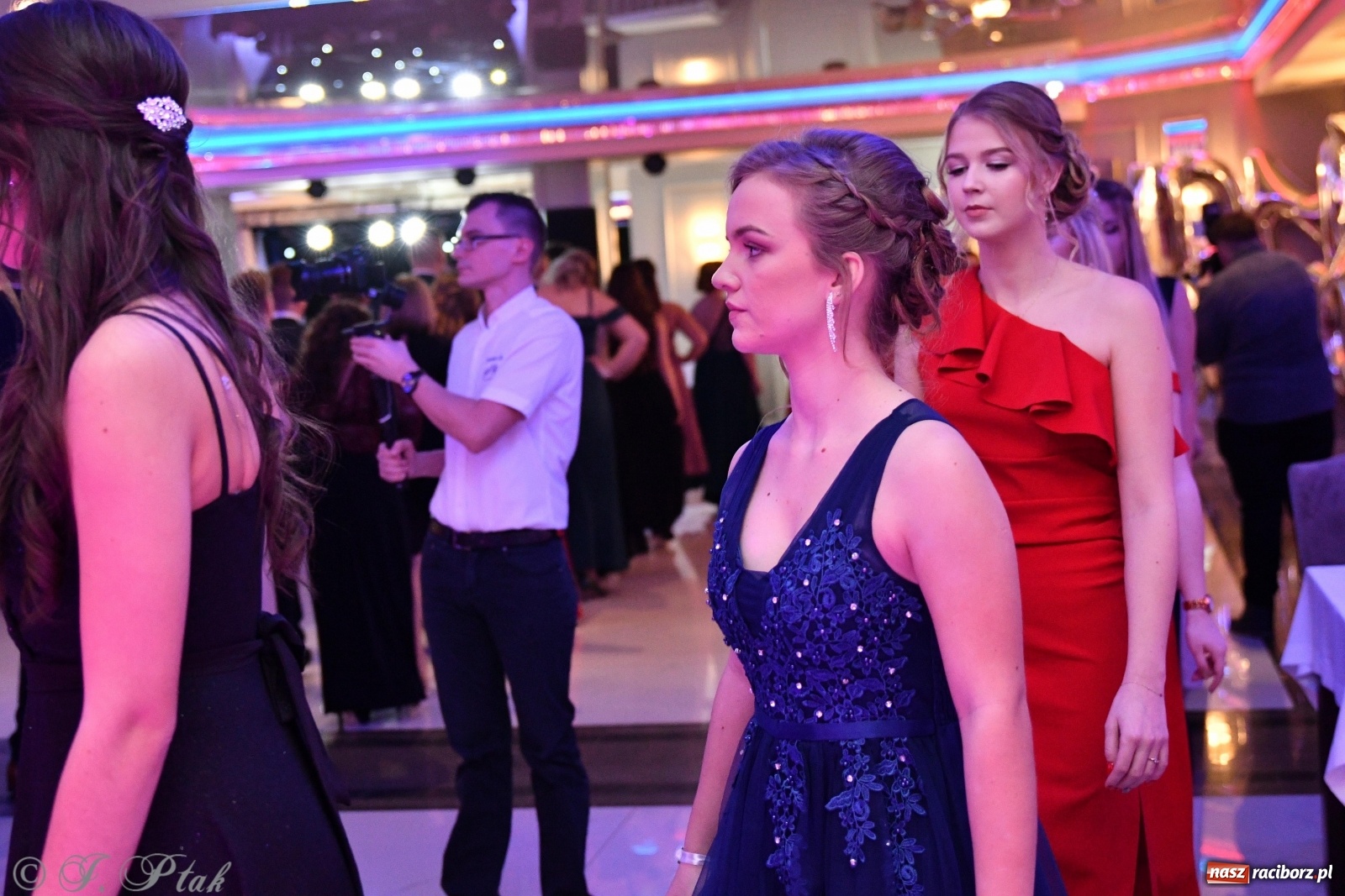 Zdjęcie w galerii na portalu naszraciborz.pl: Gastronomik i Budowlanka bawią się w Białym Domu [FOTO i WIDEO] wiadomości z regionu