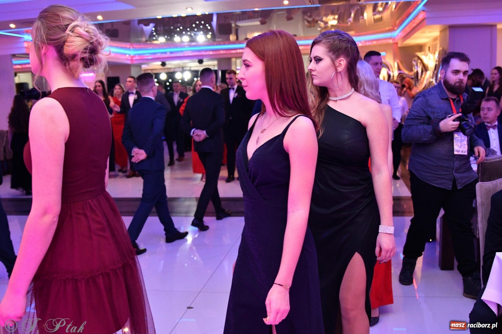 Zdjęcie w galerii na portalu naszraciborz.pl: Gastronomik i Budowlanka bawią się w Białym Domu [FOTO i WIDEO] wiadomości z regionu