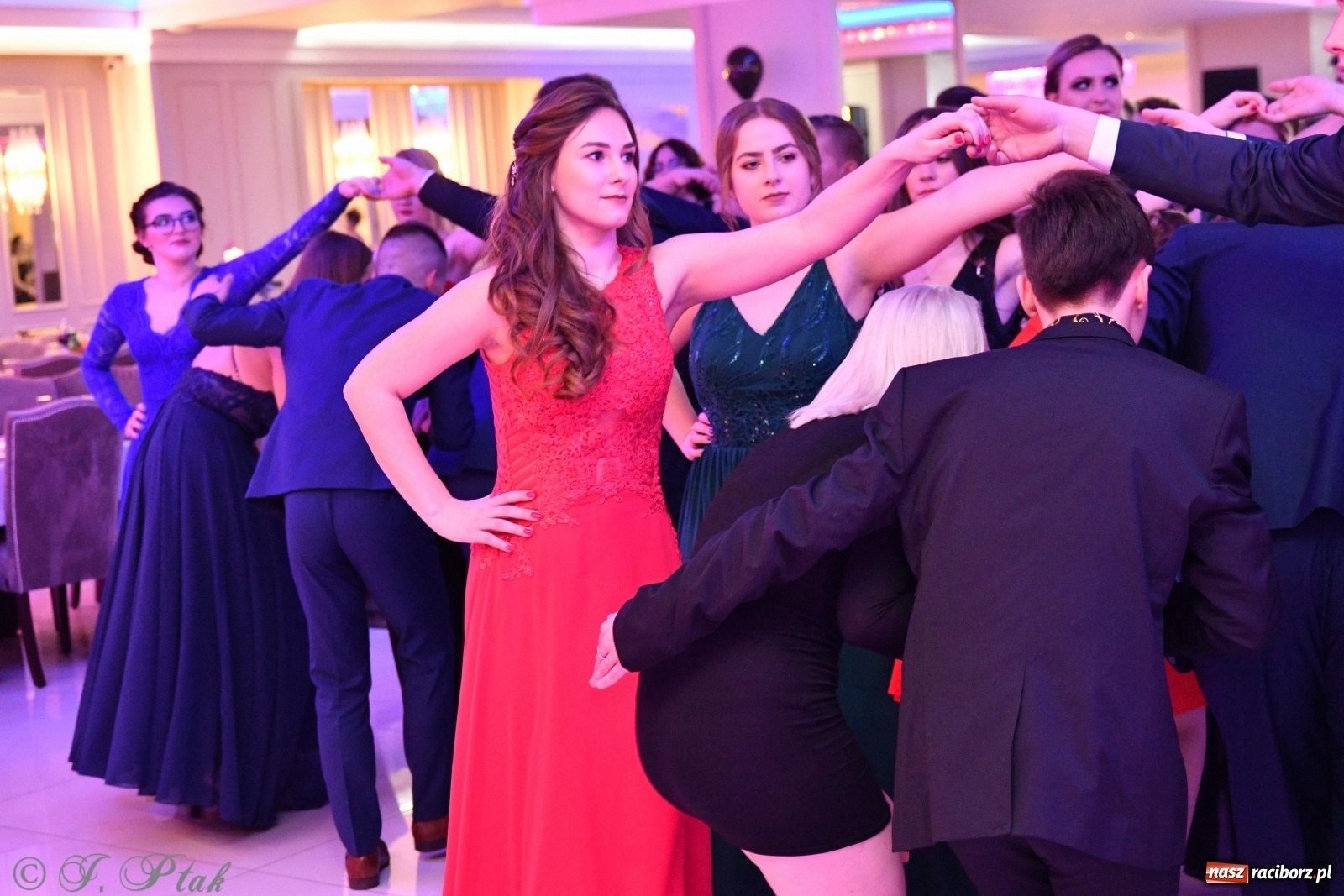 Zdjęcie w galerii na portalu naszraciborz.pl: Gastronomik i Budowlanka bawią się w Białym Domu [FOTO i WIDEO] wiadomości z regionu