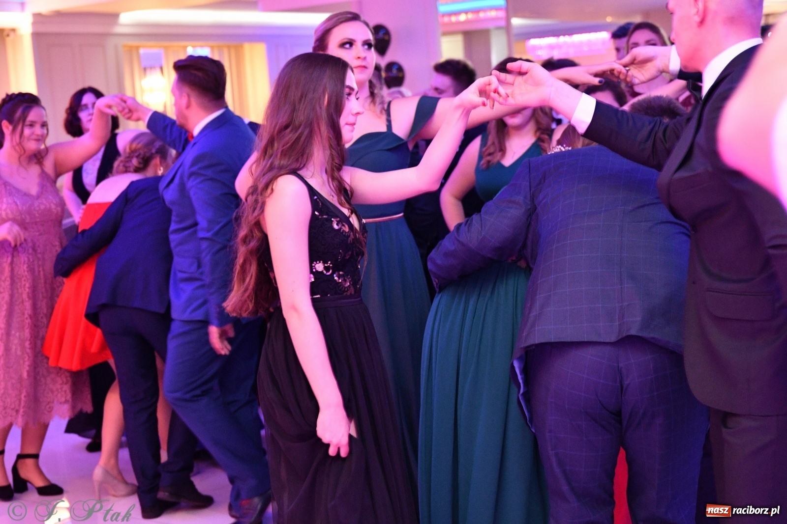 Zdjęcie w galerii na portalu naszraciborz.pl: Gastronomik i Budowlanka bawią się w Białym Domu [FOTO i WIDEO] wiadomości z regionu