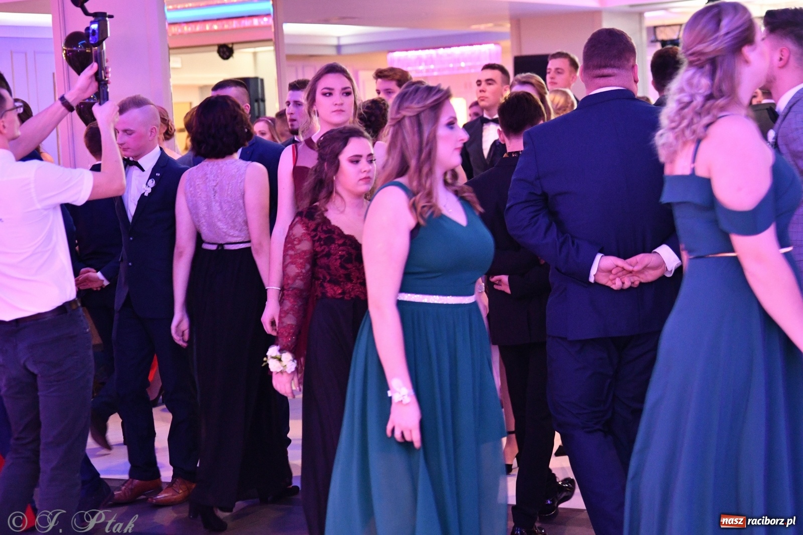 Zdjęcie w galerii na portalu naszraciborz.pl: Gastronomik i Budowlanka bawią się w Białym Domu [FOTO i WIDEO] wiadomości z regionu