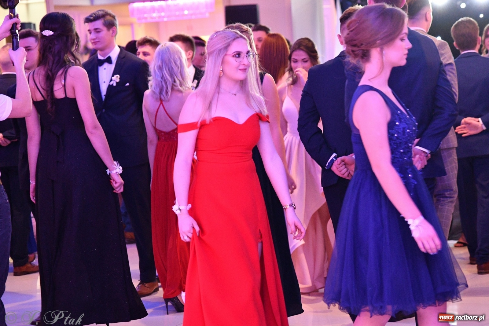 Zdjęcie w galerii na portalu naszraciborz.pl: Gastronomik i Budowlanka bawią się w Białym Domu [FOTO i WIDEO] wiadomości z regionu