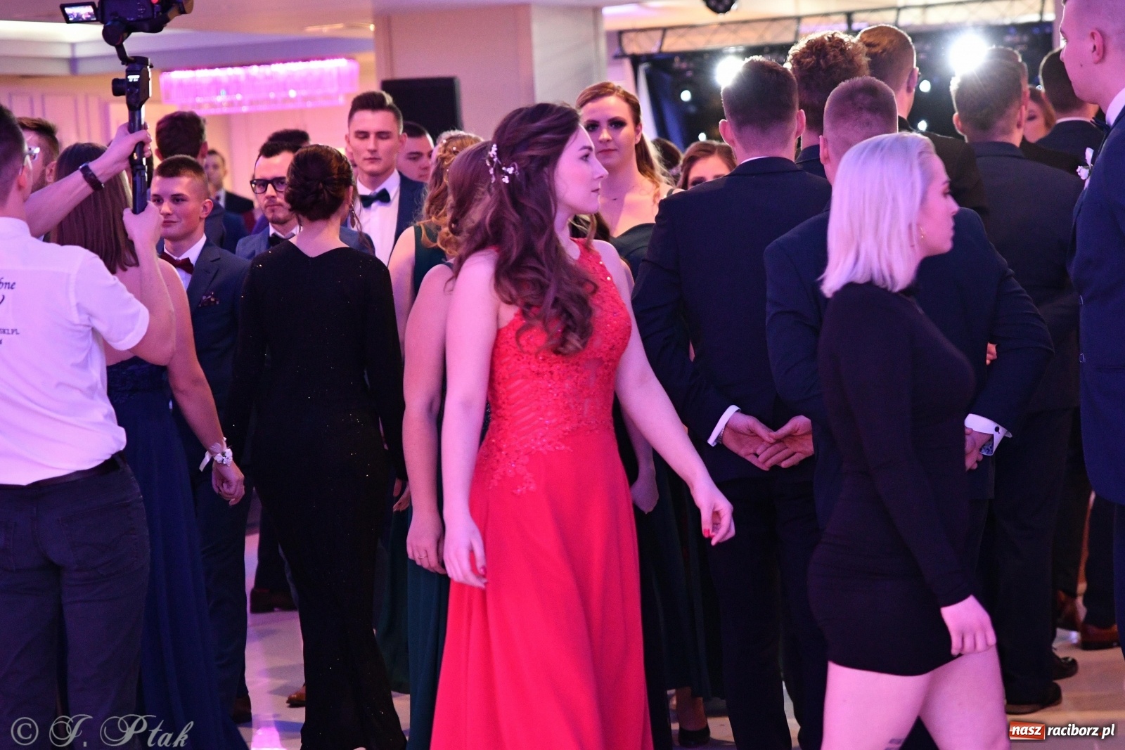 Zdjęcie w galerii na portalu naszraciborz.pl: Gastronomik i Budowlanka bawią się w Białym Domu [FOTO i WIDEO] wiadomości z regionu