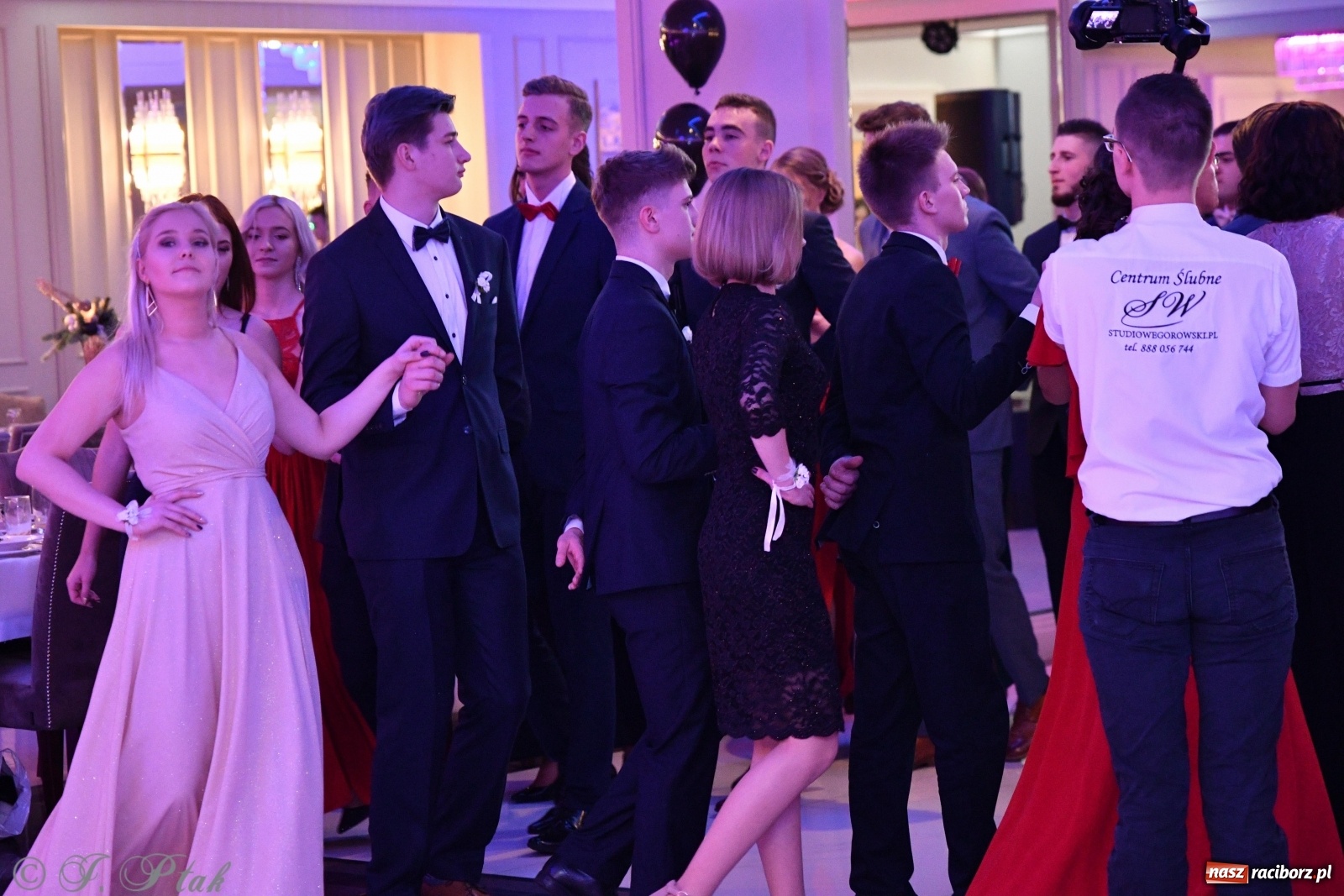 Zdjęcie w galerii na portalu naszraciborz.pl: Gastronomik i Budowlanka bawią się w Białym Domu [FOTO i WIDEO] wiadomości z regionu