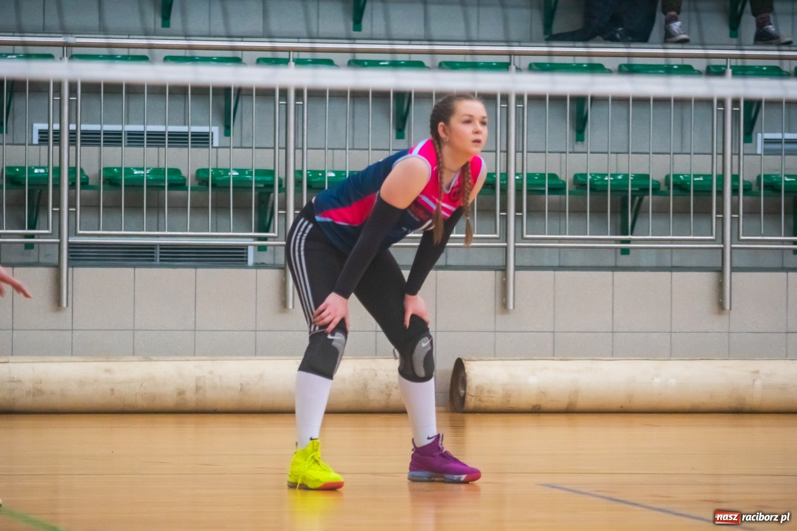 Zdjęcie w galerii na portalu naszraciborz.pl: RLPS. Zacięte pojedynki w Arenie Rafako [FOTO i WIDEO] wiadomości z regionu