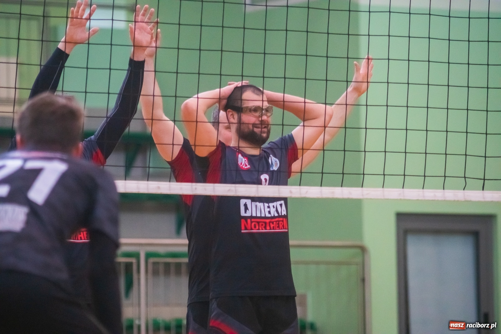 Zdjęcie w galerii na portalu naszraciborz.pl: RLPS. Zacięte pojedynki w Arenie Rafako [FOTO i WIDEO] wiadomości z regionu